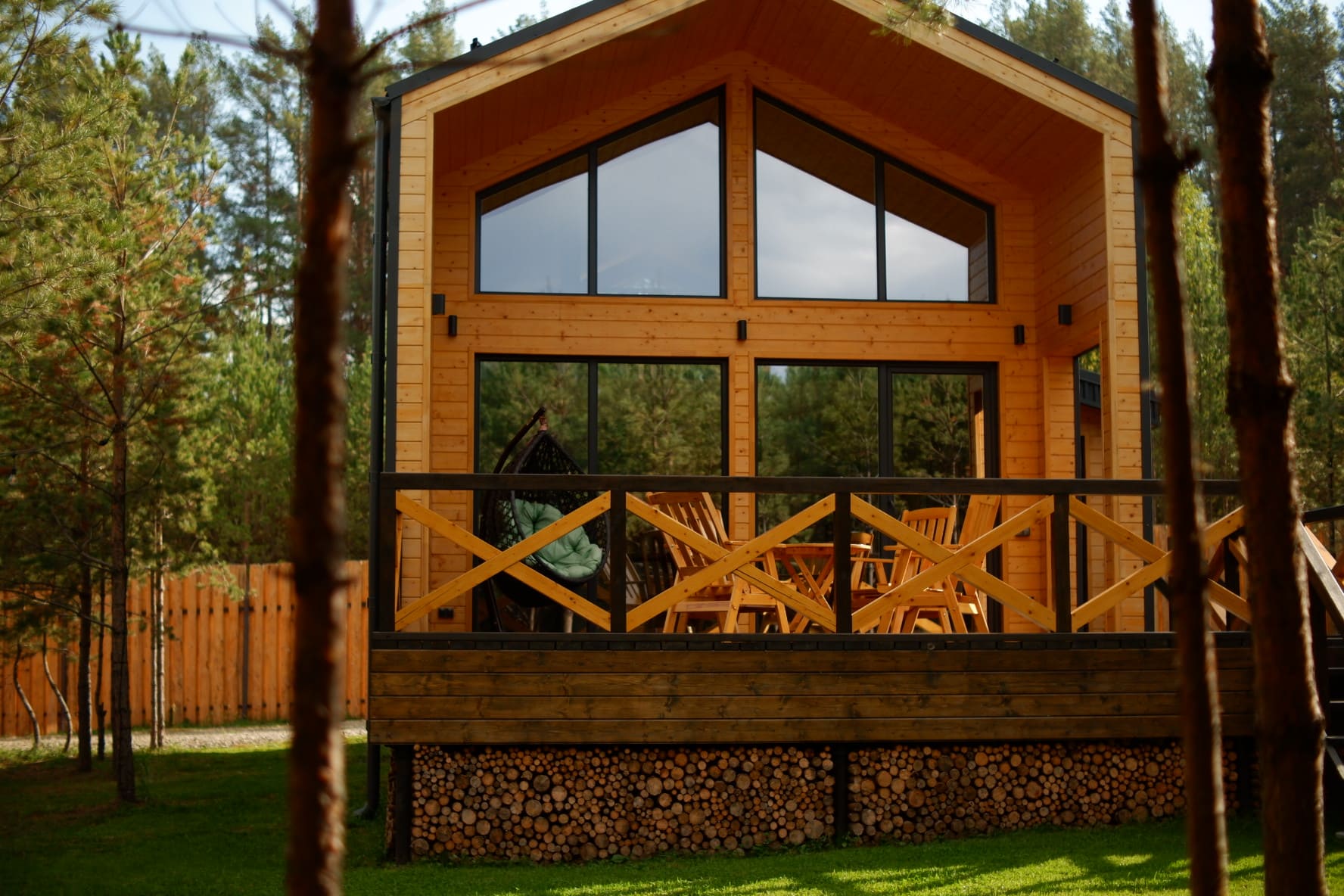 Коттедж с видом на лес