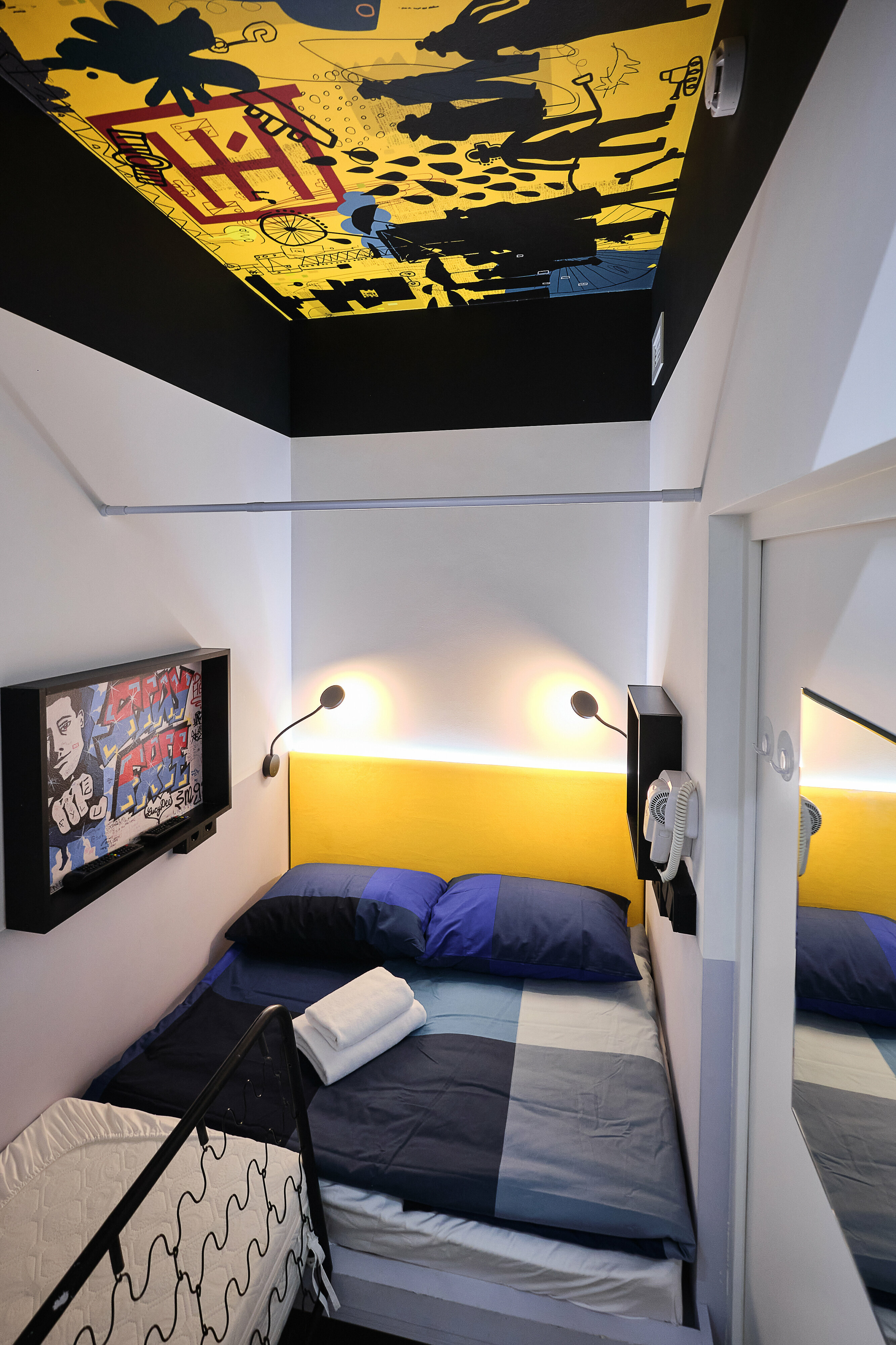 Двухместная капсула