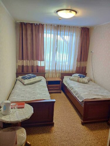 Номер эконом улучшенный с 2 односпальными кроватями в Аргут