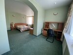 Номер люкс с 1 двуспальной кроватью в Рояль