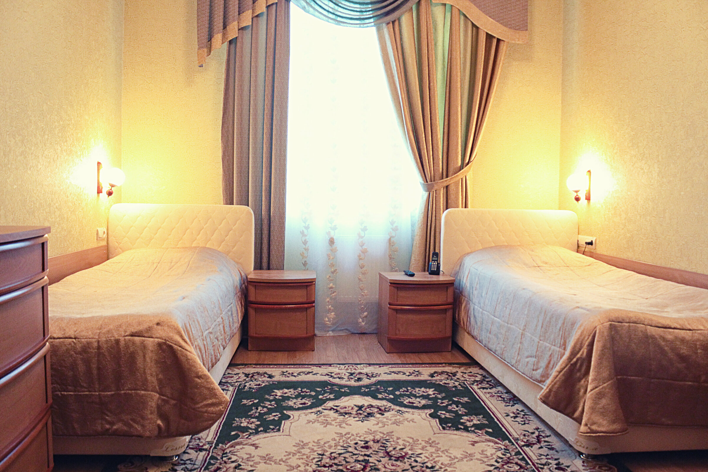 Двухместный номер с 2 отдельными кроватями и ванной