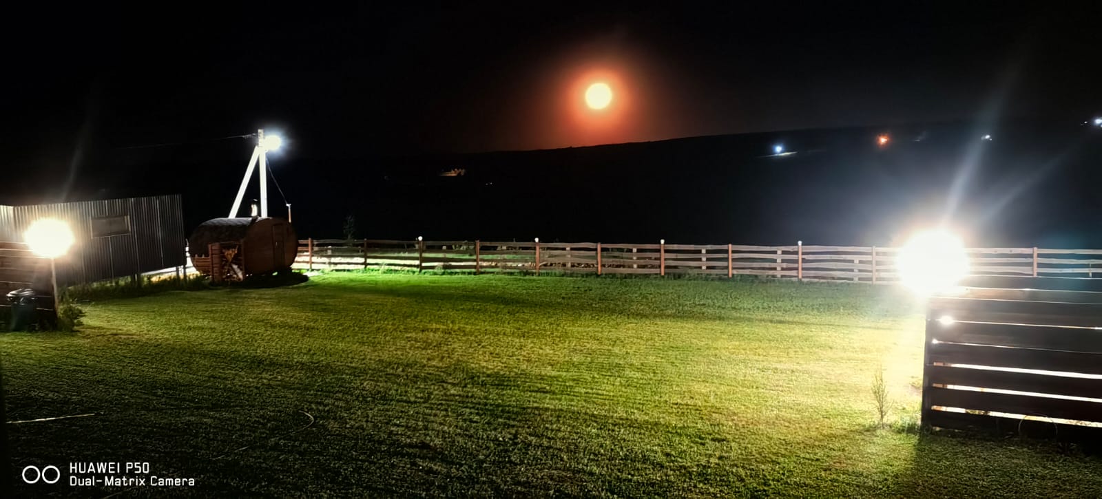 Семейный номер с видом на сад