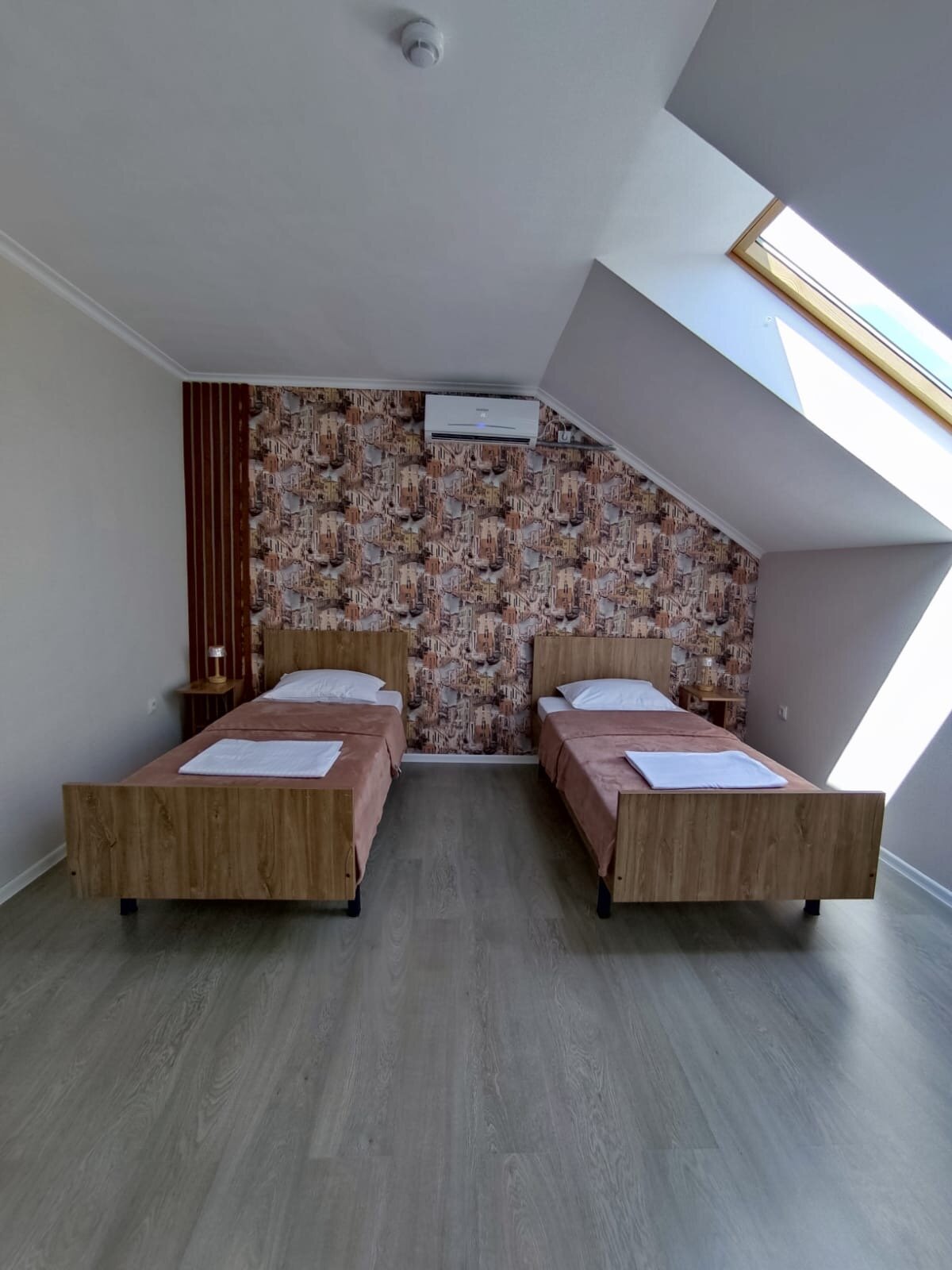 Пентхаус с балконом