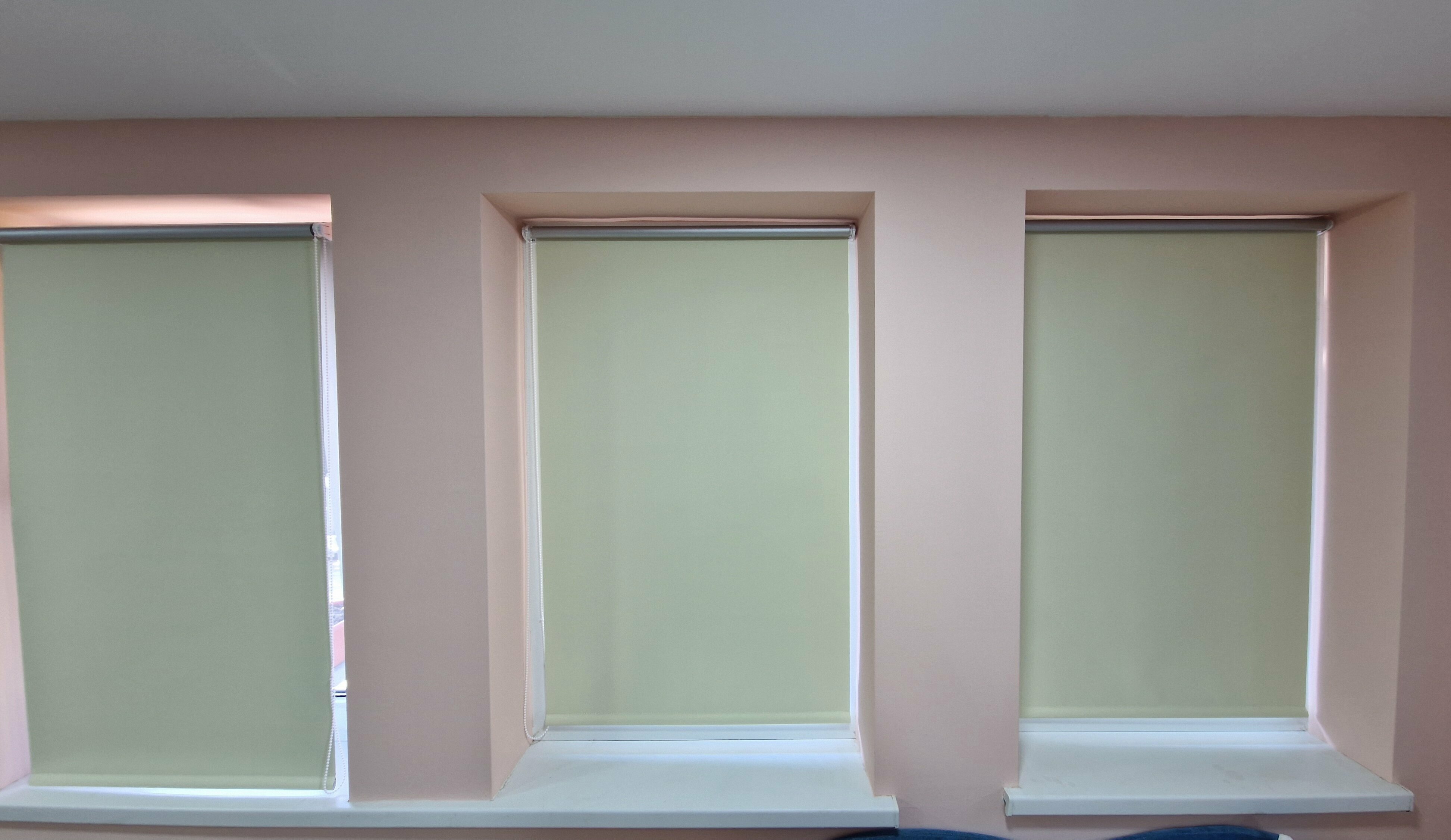 Двухместный номер с двуспальной кроватью и дополнительной кроватью