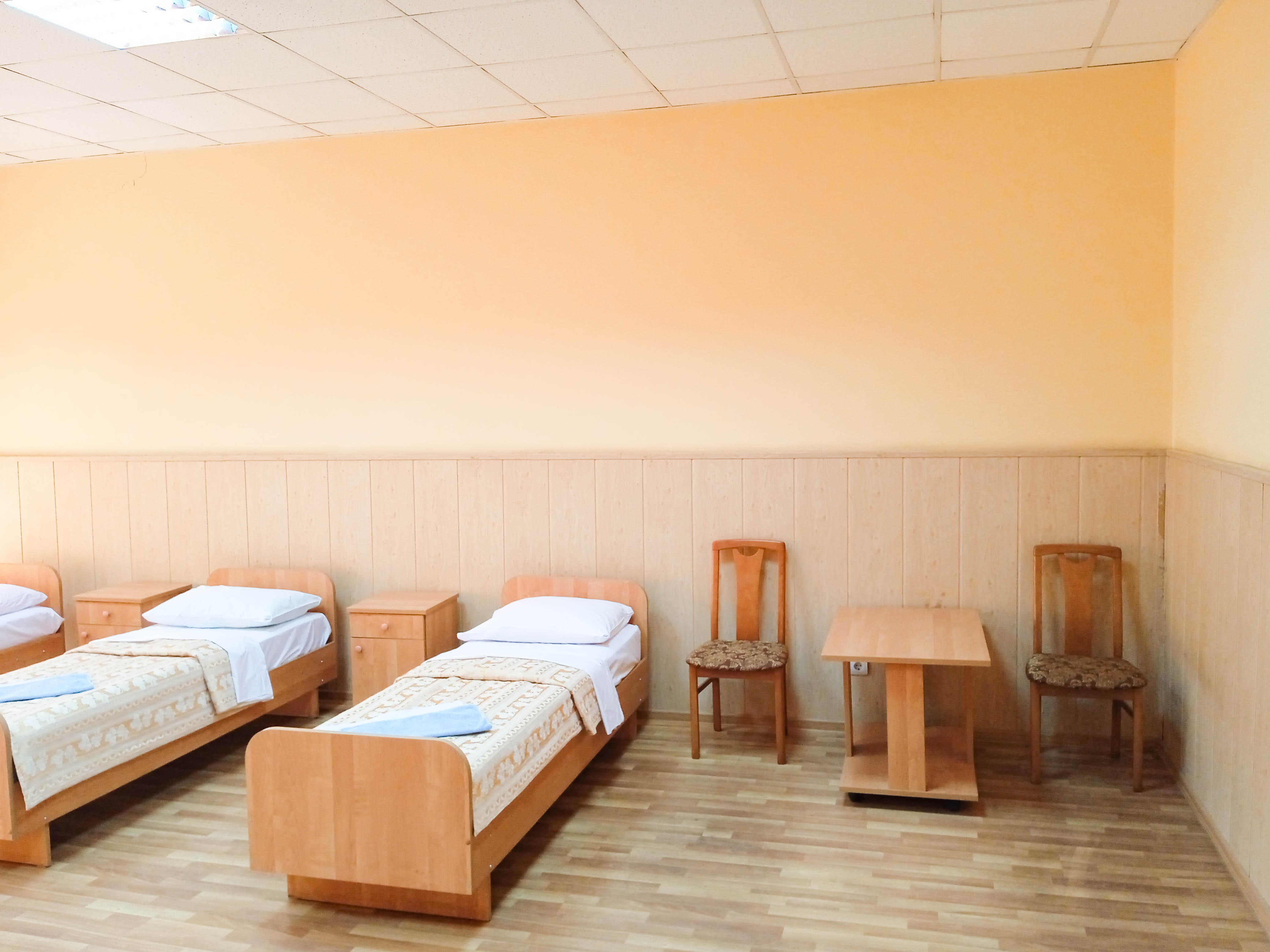 Общий 6-местный номер для мужчин и женщин