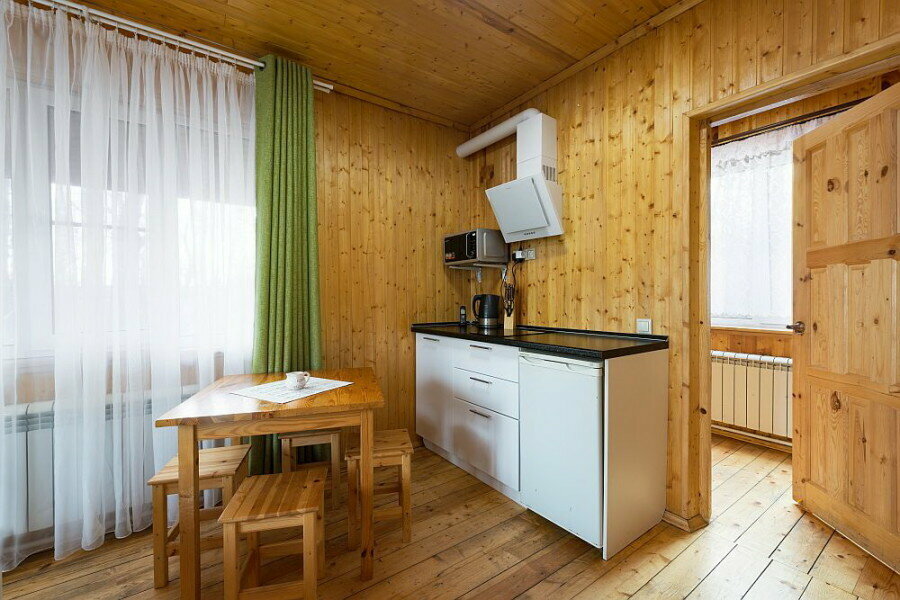 Дом с видом на лес