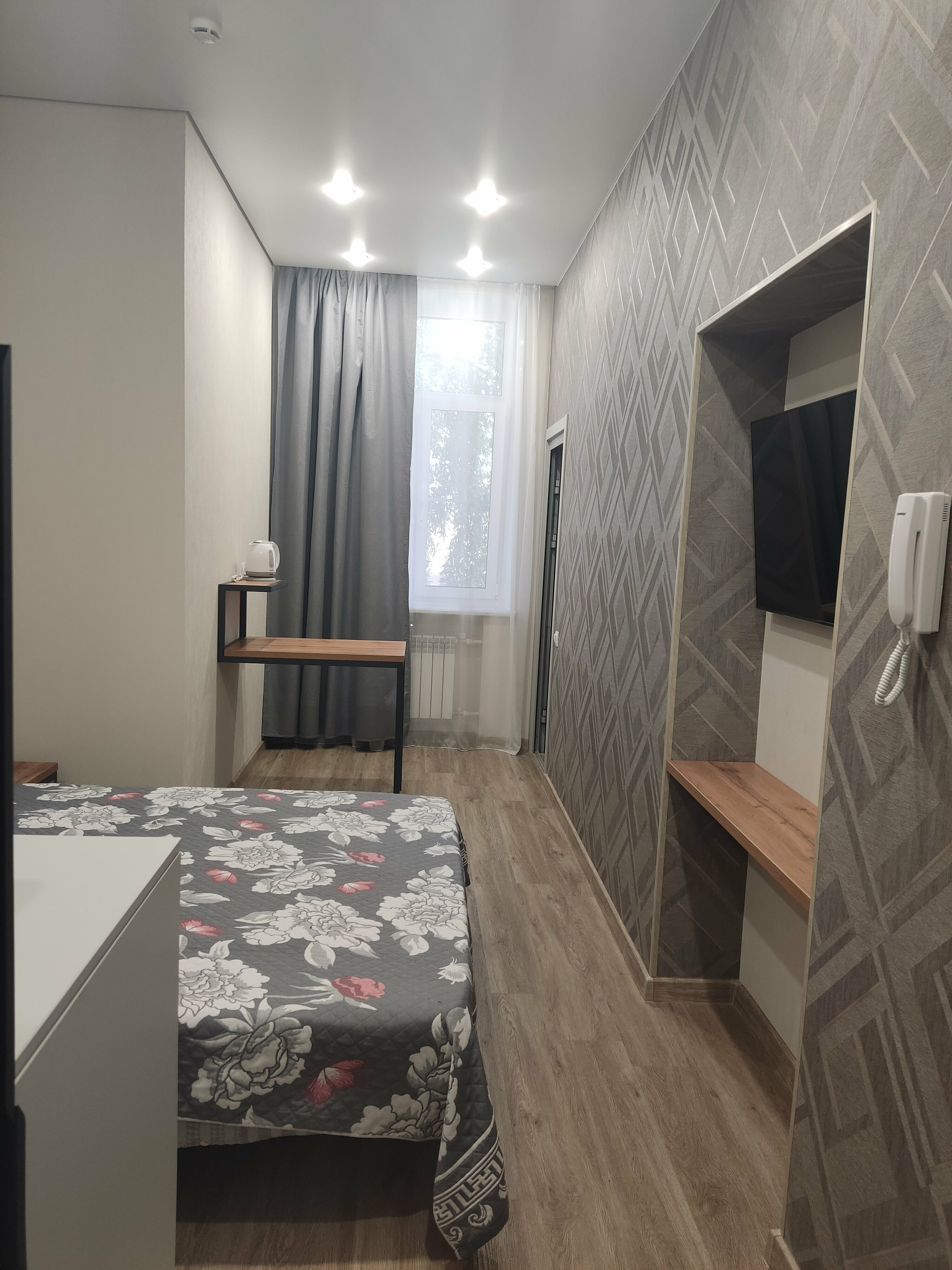 Большой двухместный номер с 1 кроватью