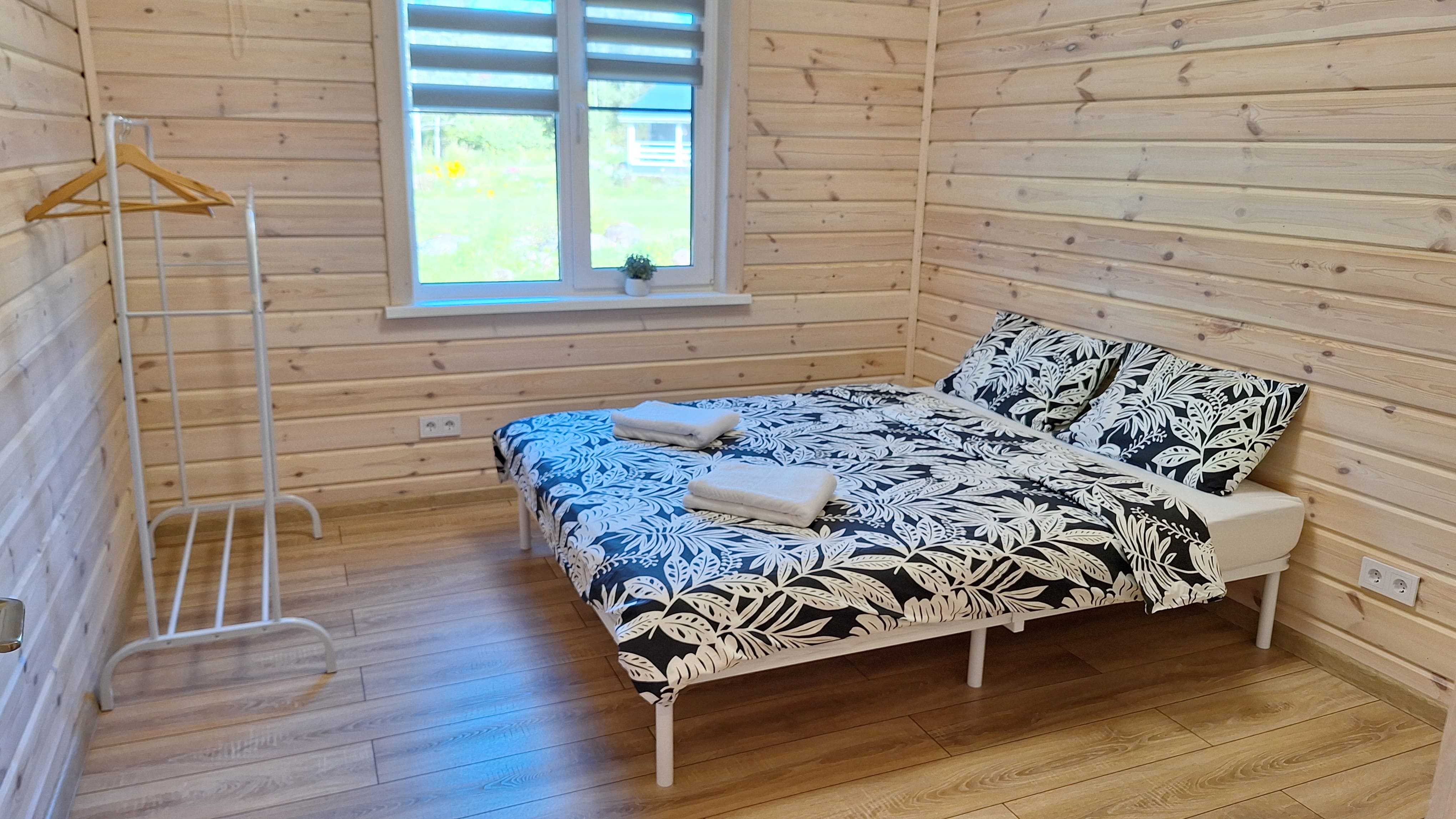 Дом с видом на лес