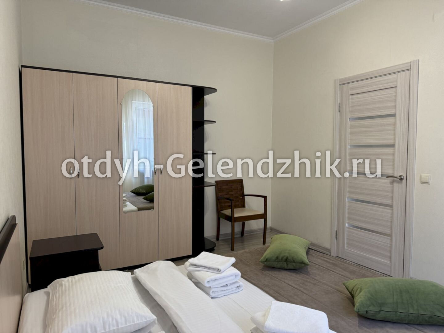 №1 Семейный Двухкомнатный номер с балконом