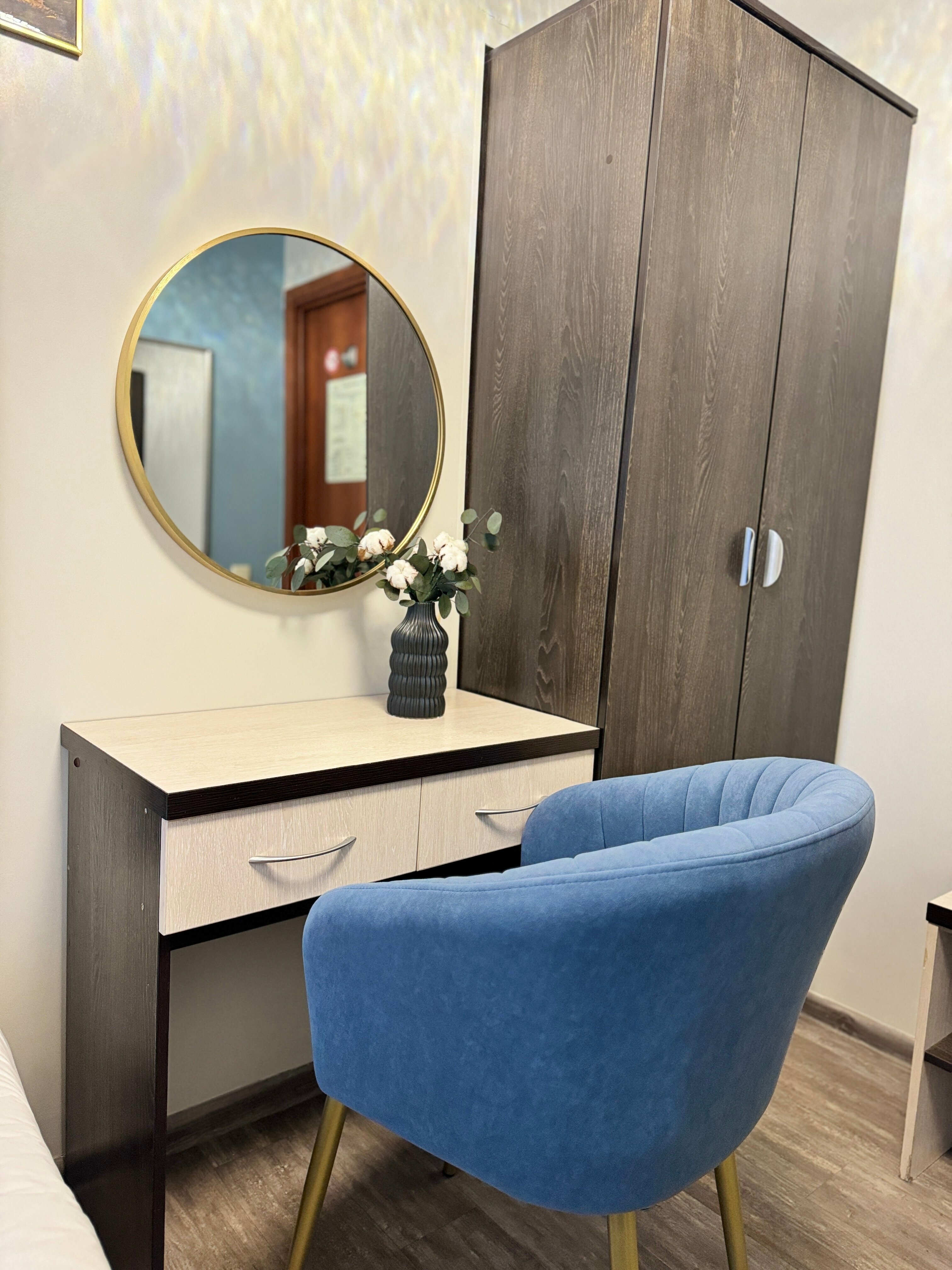 Одноместный номер с общим душем и туалетом