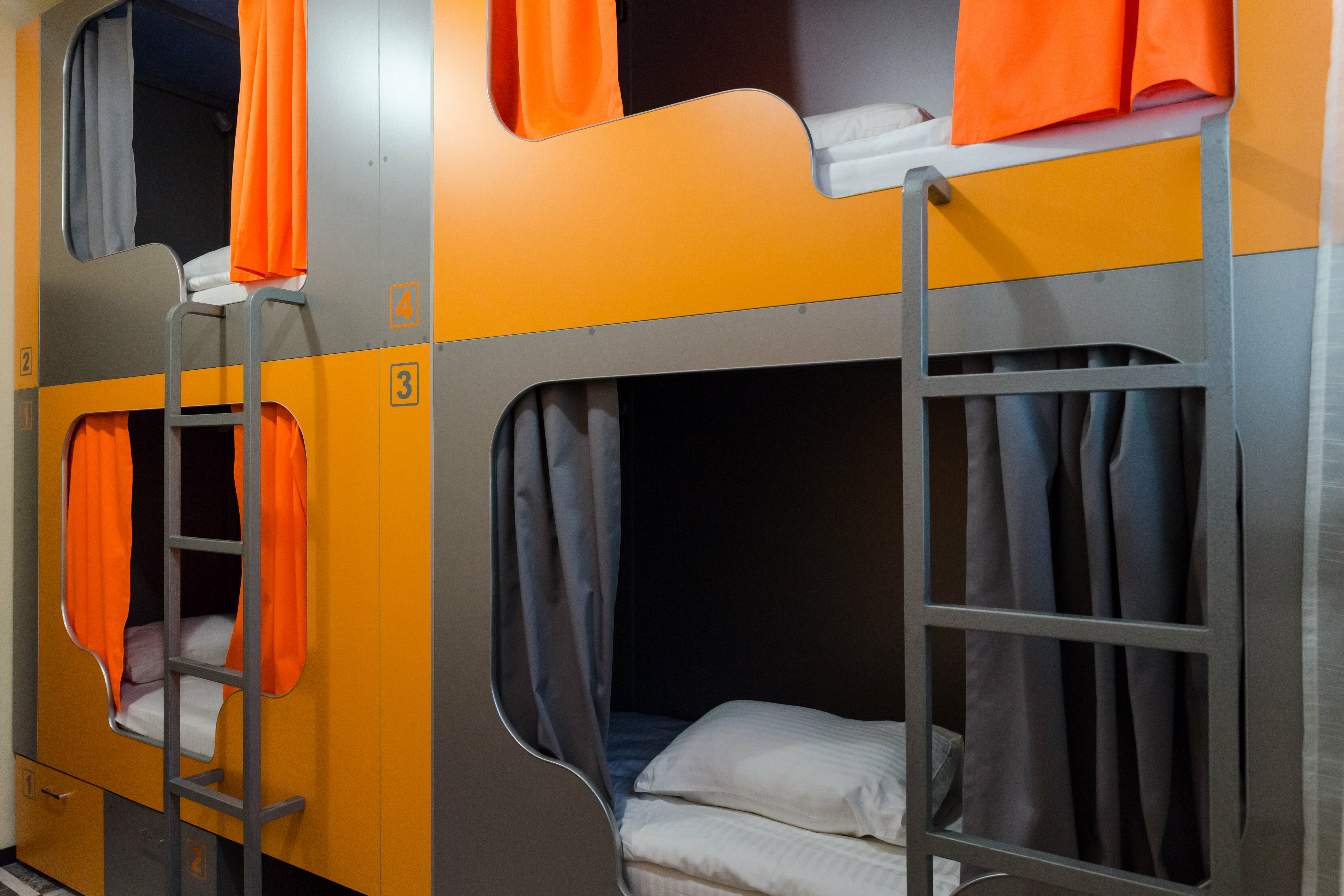 Общий 10-местный номер для мужчин и женщин