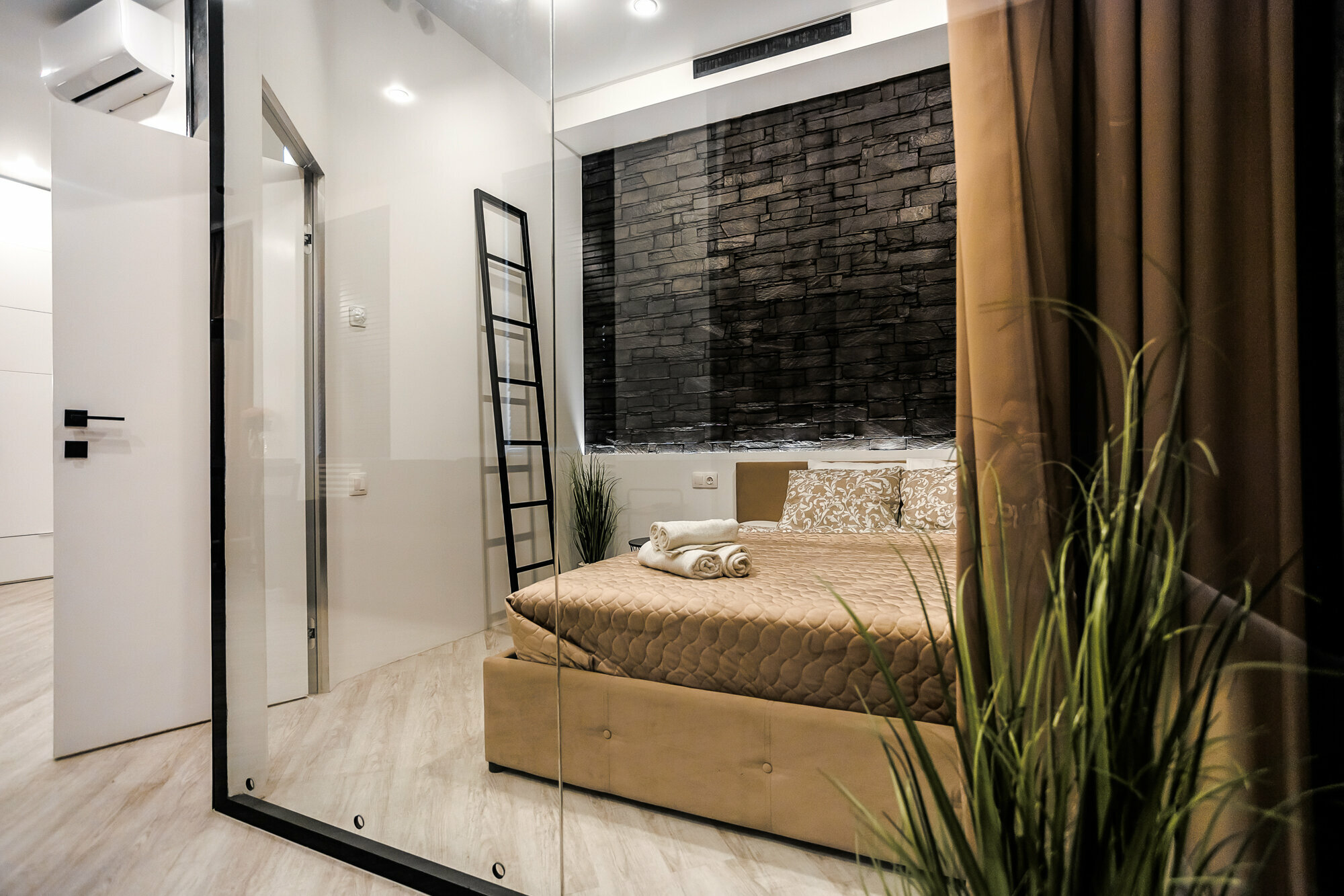 Апартаменты