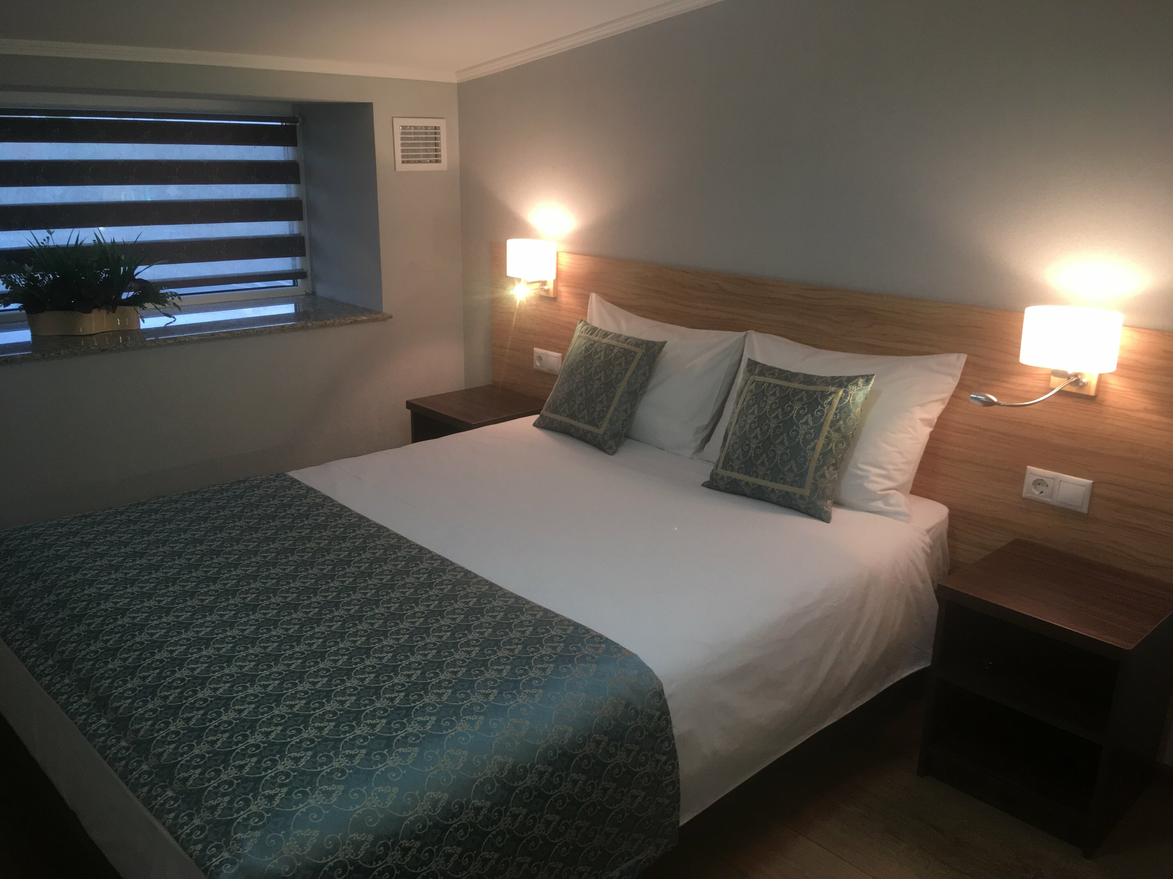 Номер Делюкс