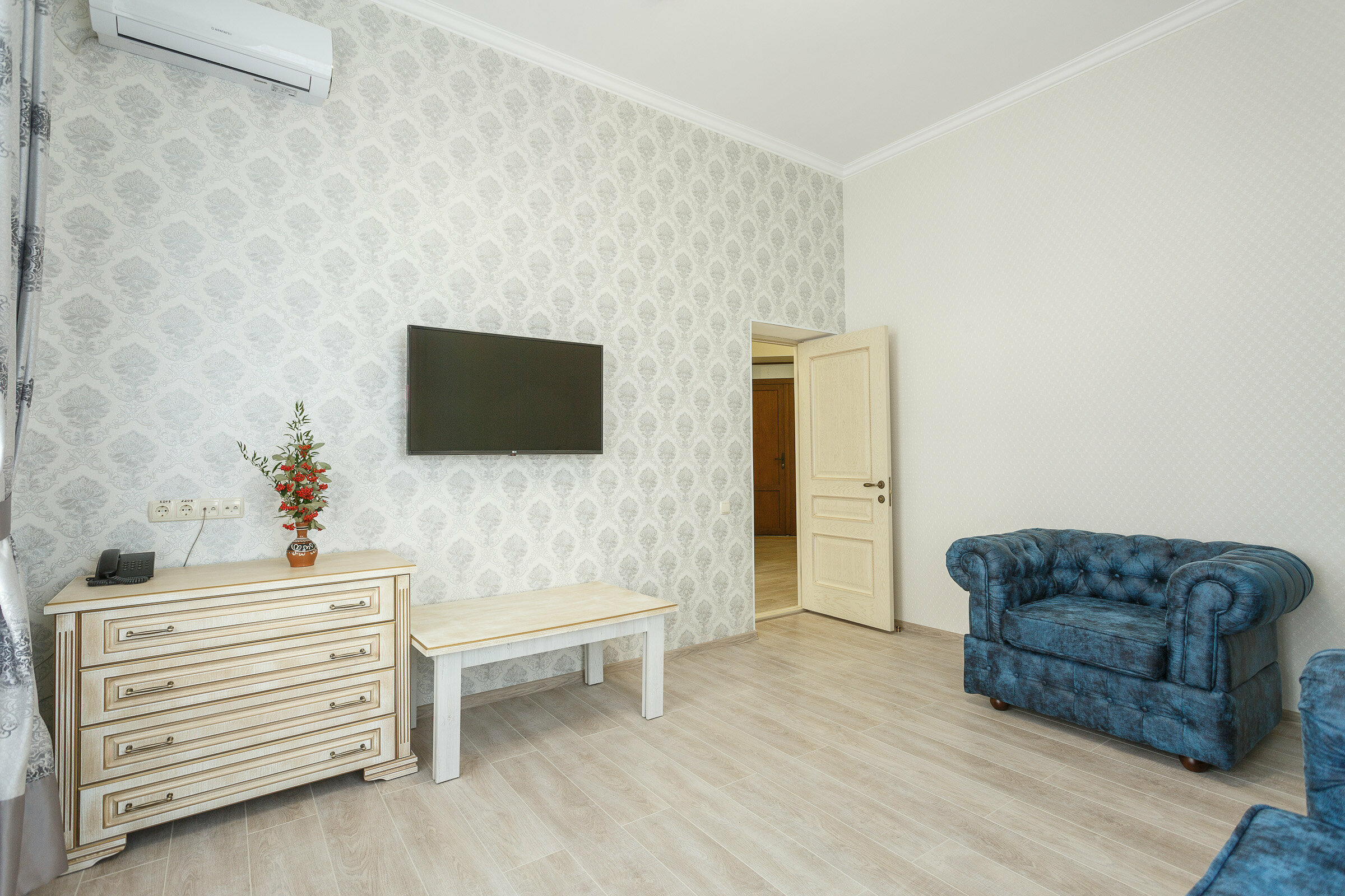 Люкс с видом на море