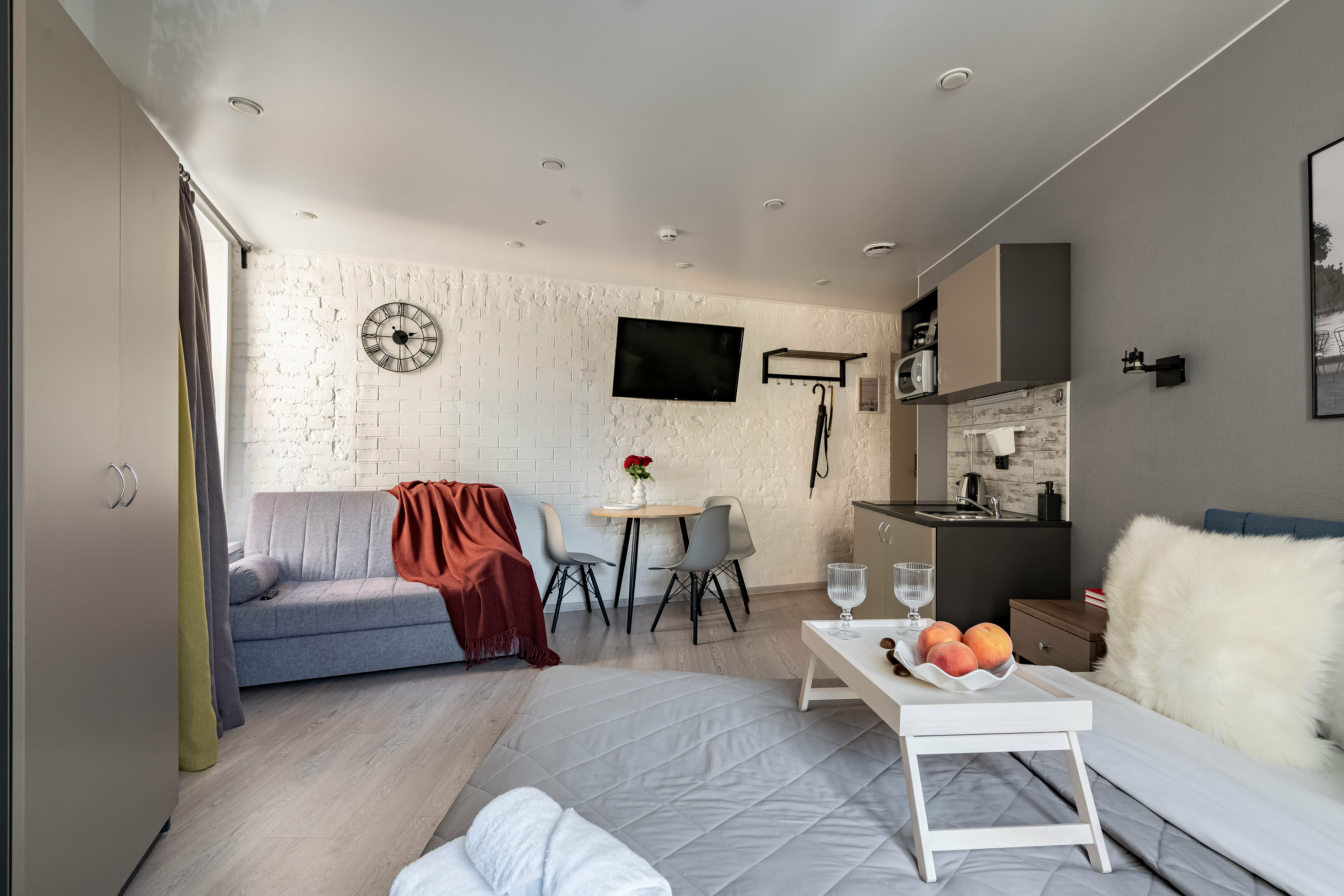 Улучшенный четырехместный номер