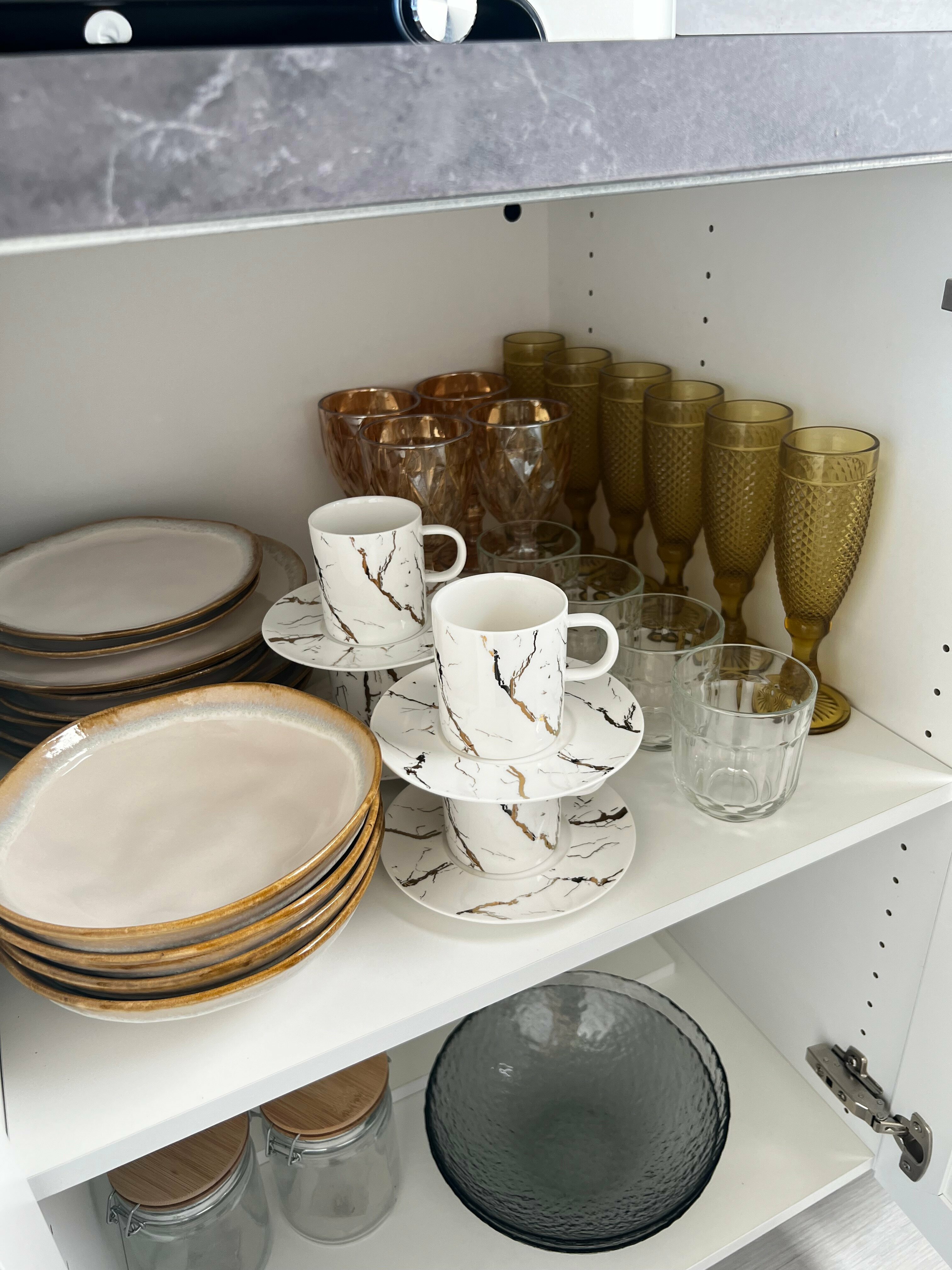 House Кремовый