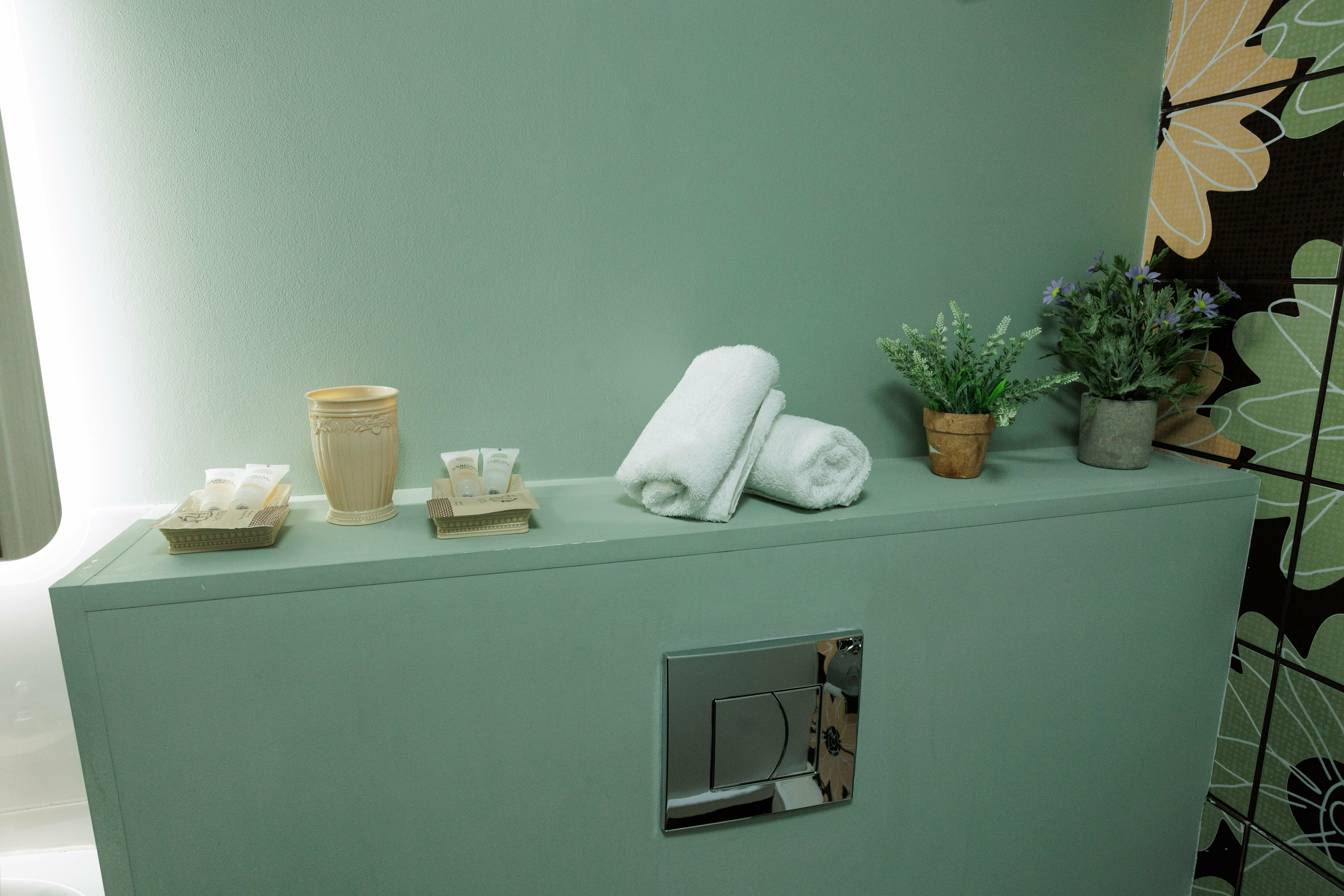 Стандартный номер с  двуспальной кроватью и балконом