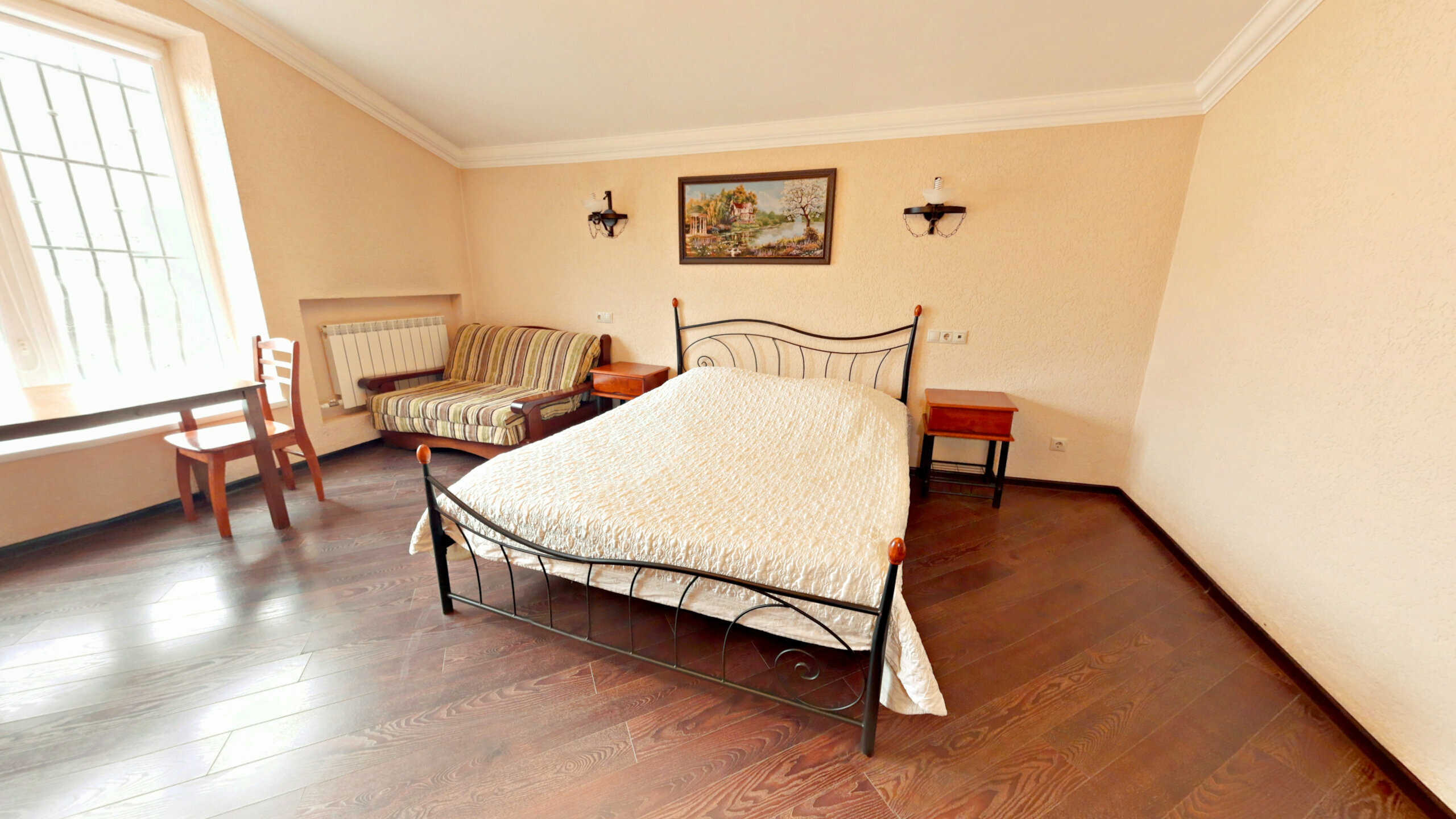 Улучшенный номер с кроватью размера «king-size»