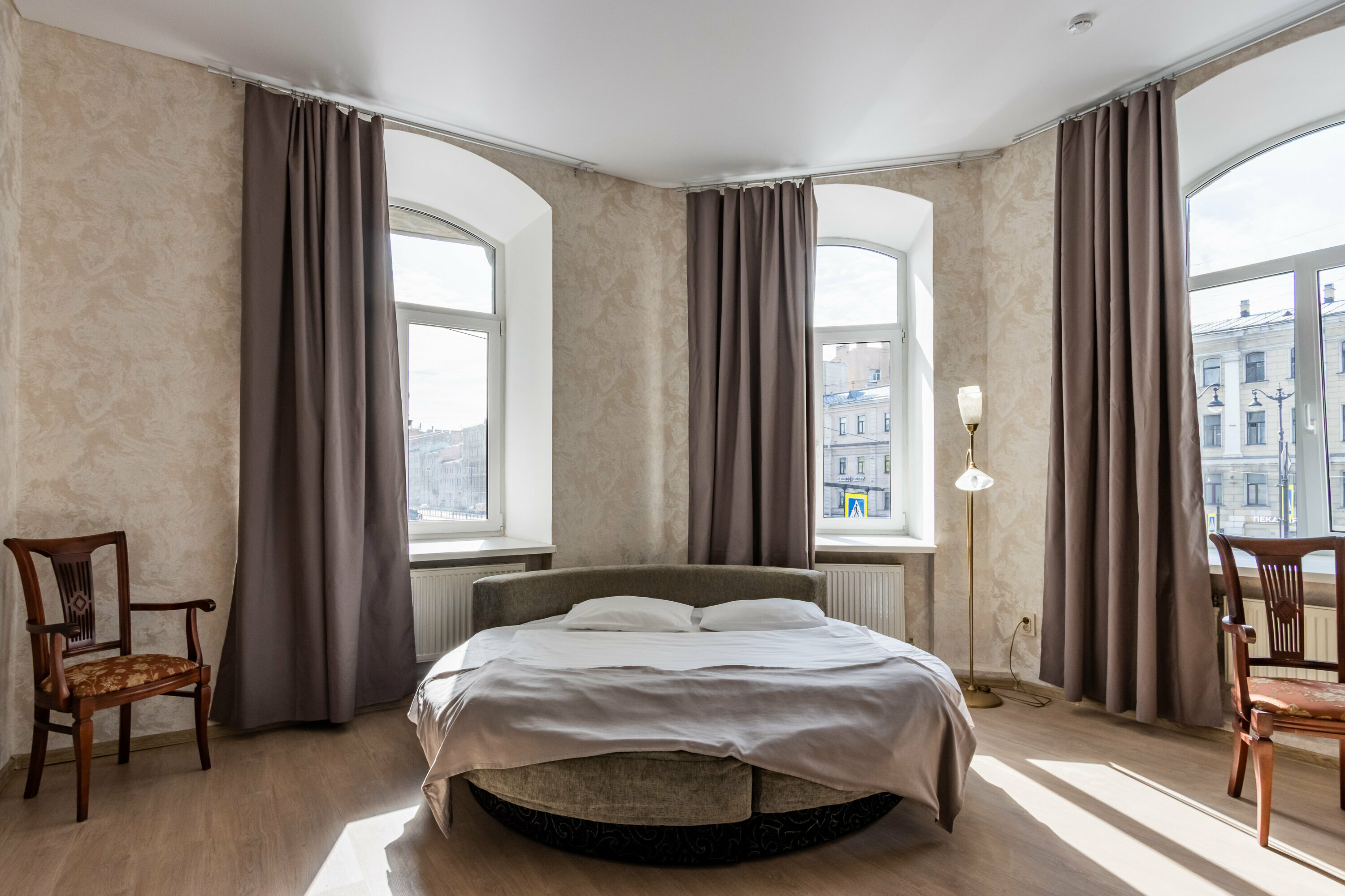 Люкс с видом на город