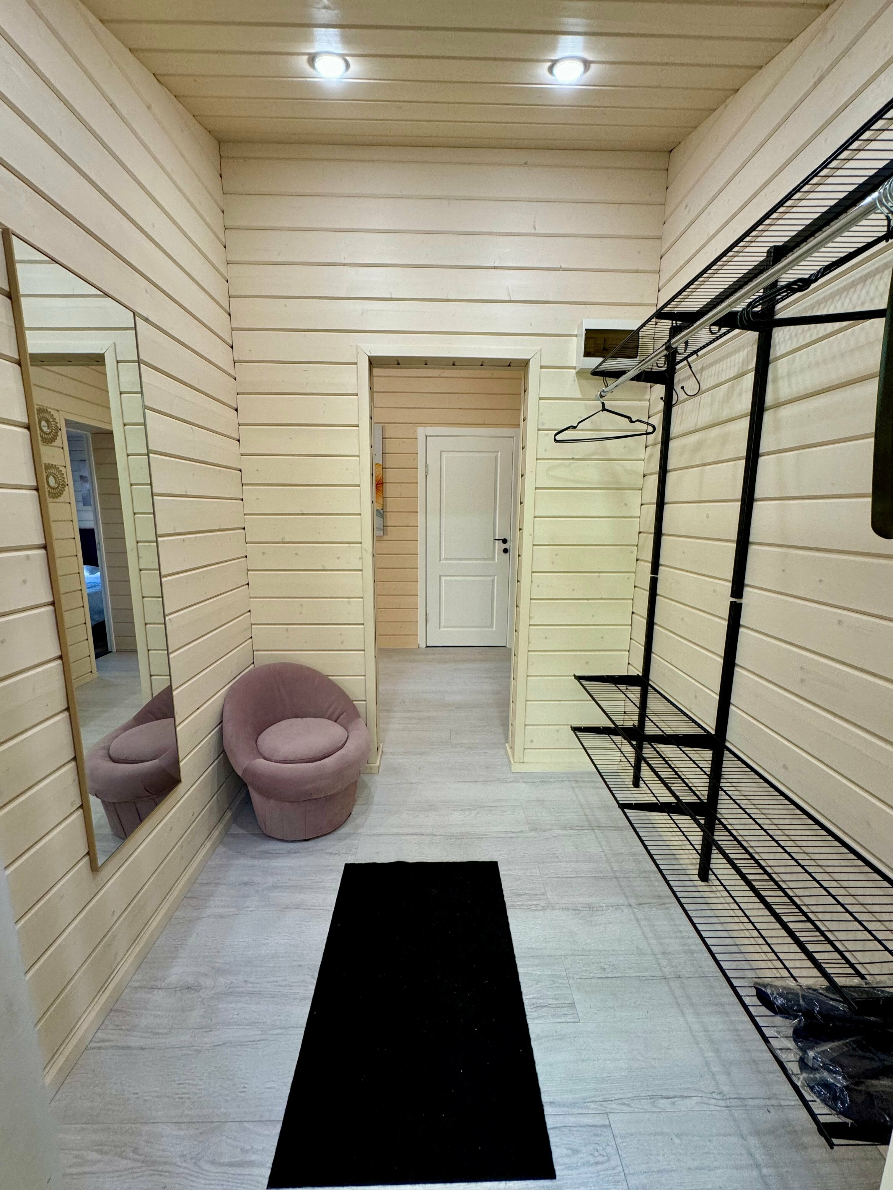 Коттедж с видом на лес