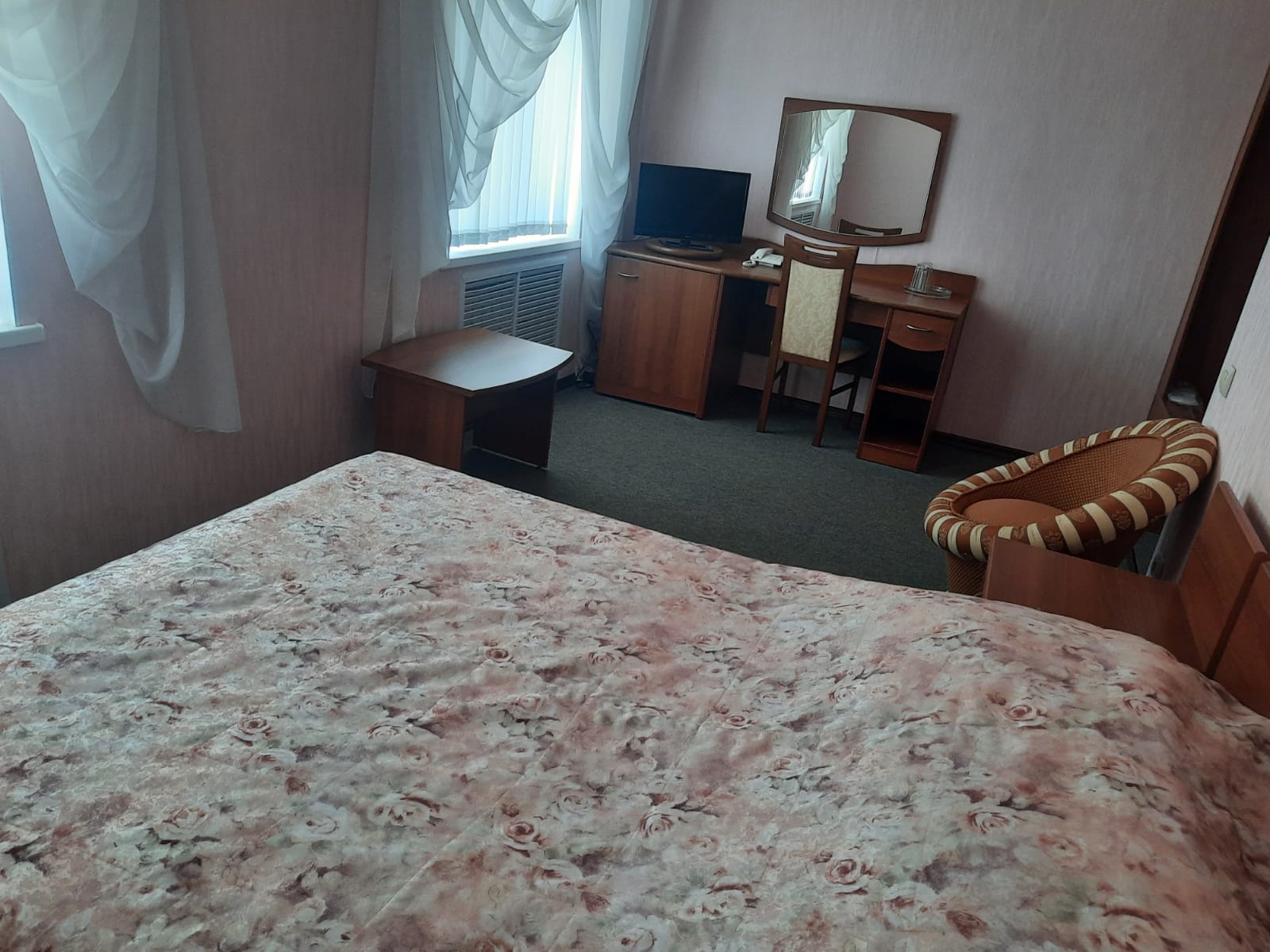 Большой двухместный номер с 1 кроватью