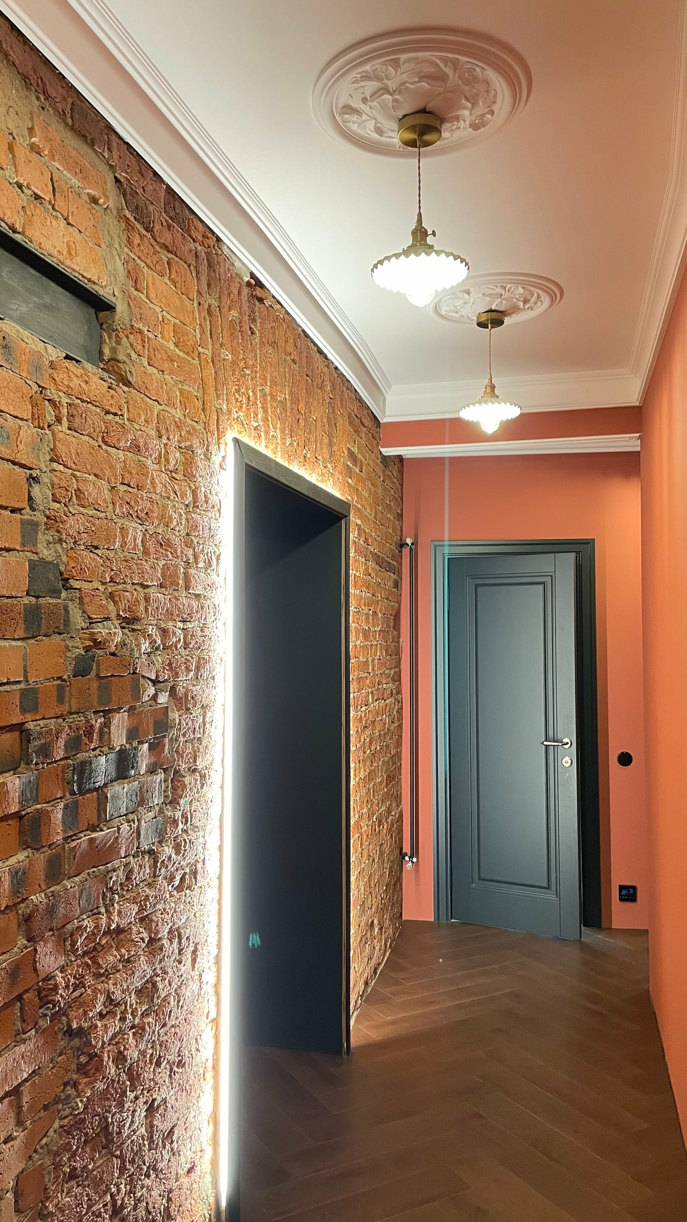 Трехкомнатная квартира с видом на Фонтанку