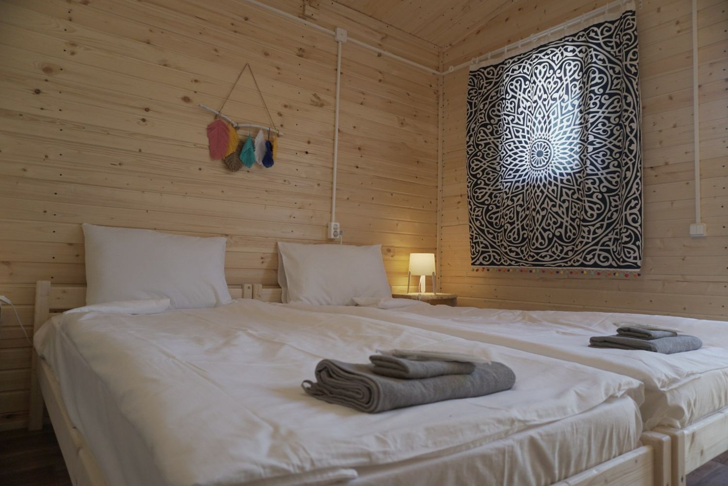 Двухместный номер с 1 кроватью или 2 отдельными кроватями и дополнительной кроватью