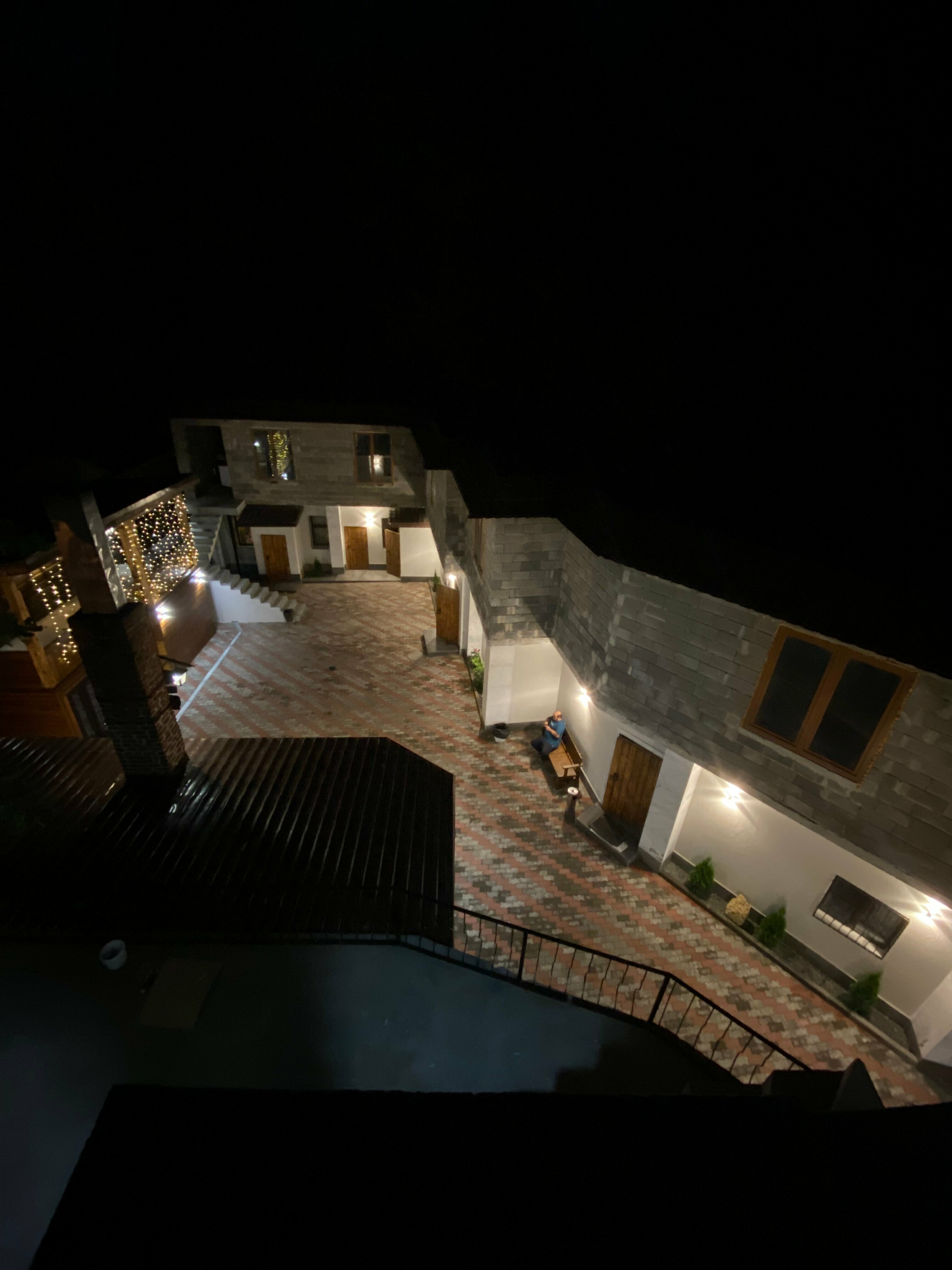 Двухместный номер Делюкс с 1 кроватью и душем