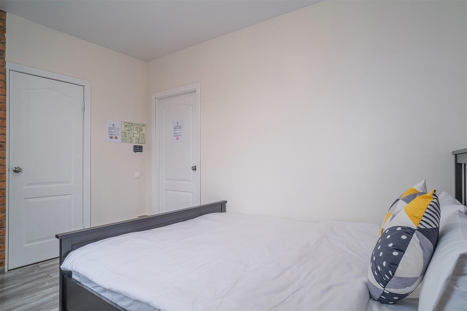 Двухместный номер с 1 кроватью и собственной ванной комнатой