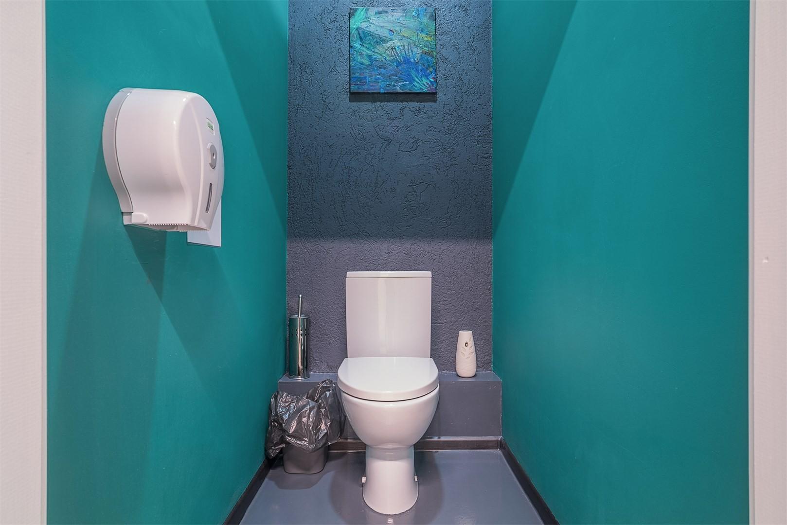 Кровать в общем номере для женщин с 4 кроватями