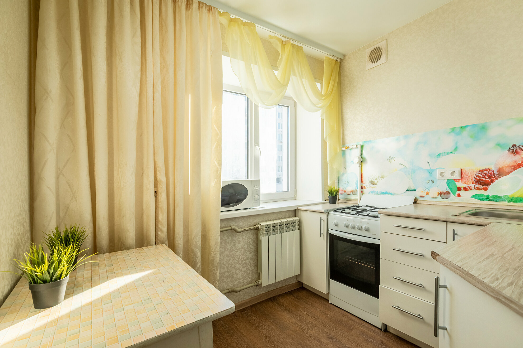 Стандартные апартаменты до 8 гостей на площади Максима Горького 80/1