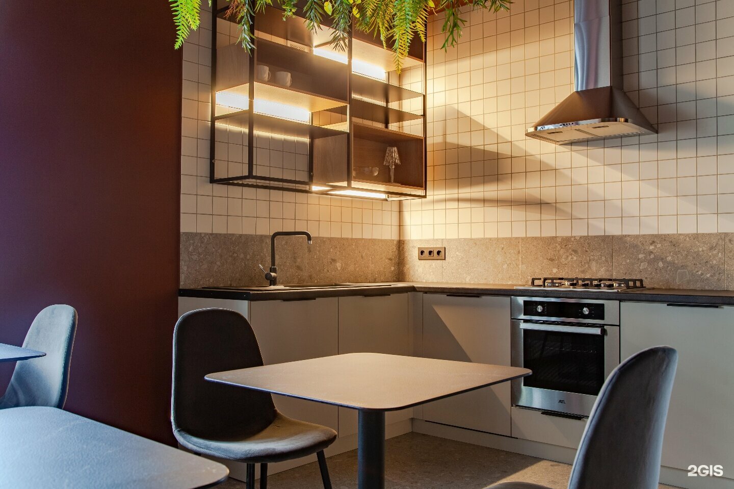 Кровать в общем 4-местном номере для мужчин и женщин