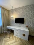 Петергоф в 19 Историй