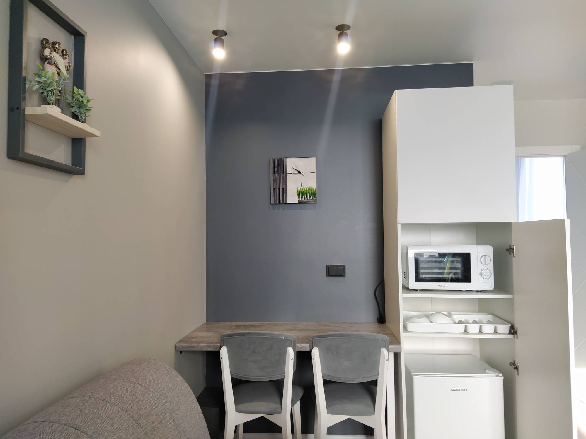 Трехместный номер с собственной ванной комнатой