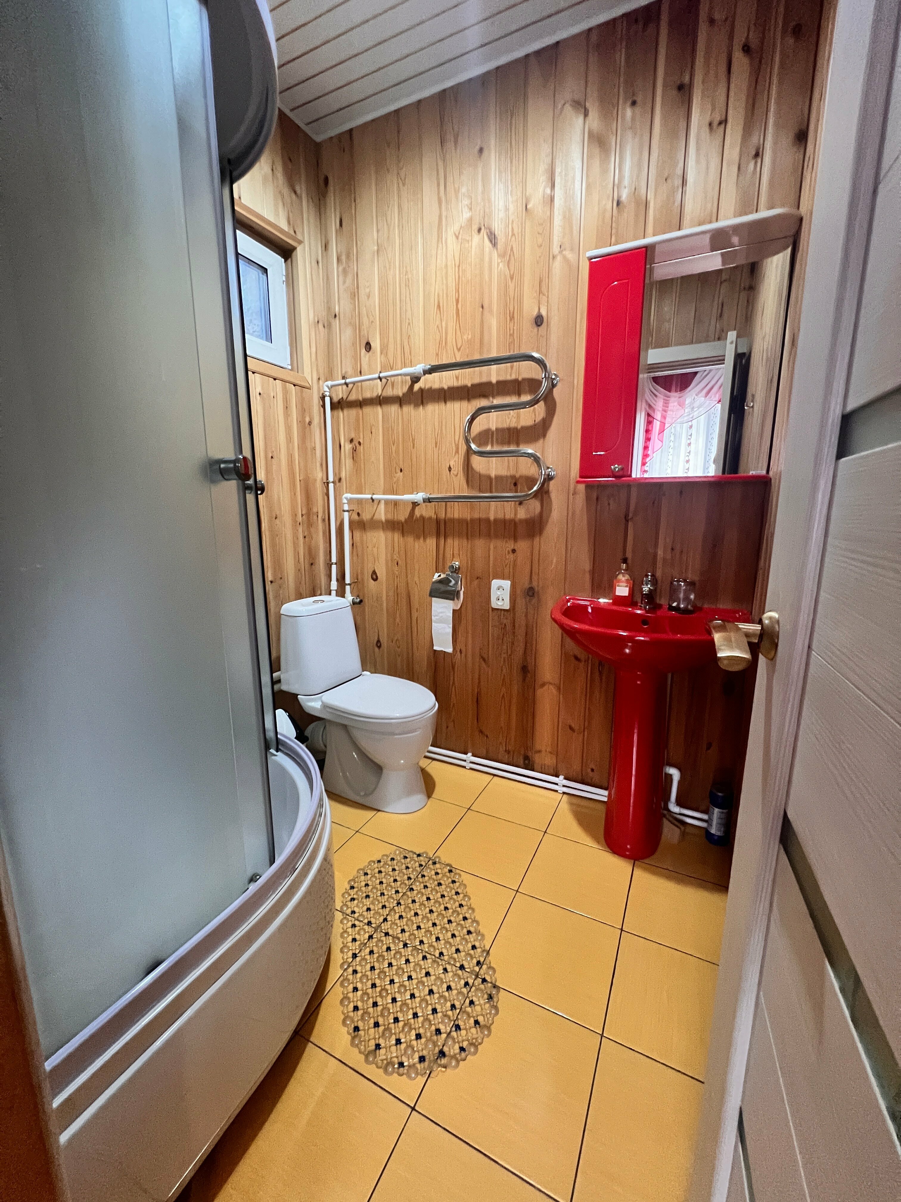 Двухместный номер с 1 кроватью и собственной ванной комнатой