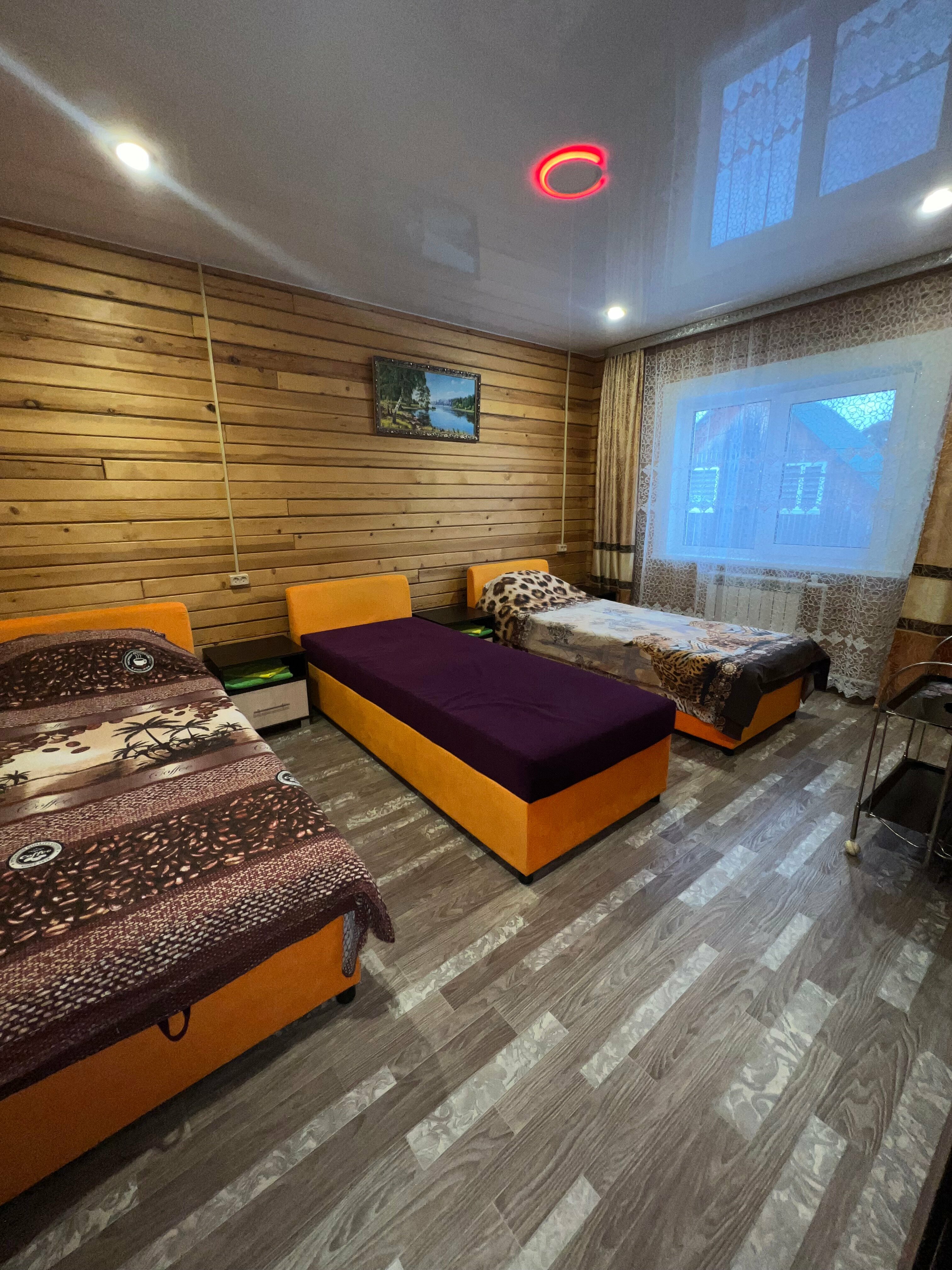 Дом с 6 спальнями