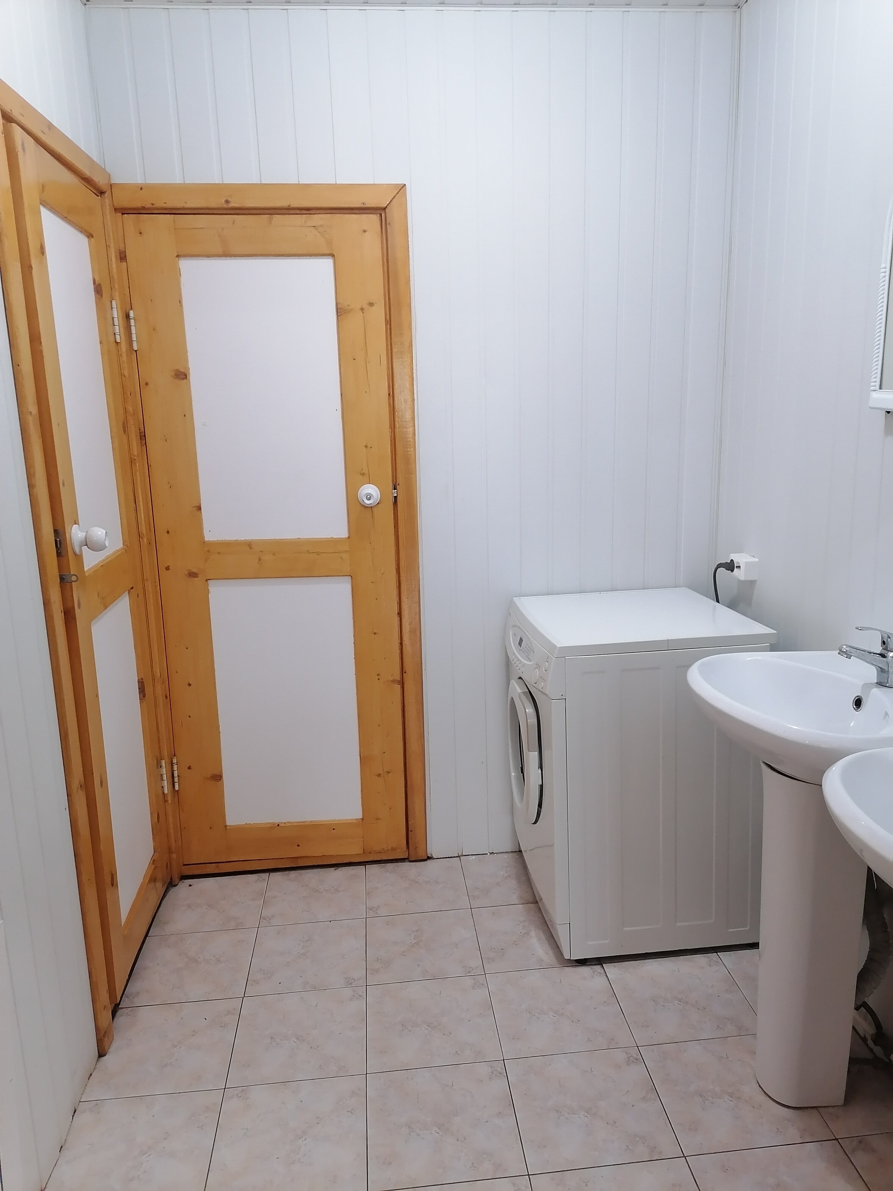 Четырехместный номер эконом-класса