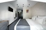 Номер с французским балконом в Neozoom