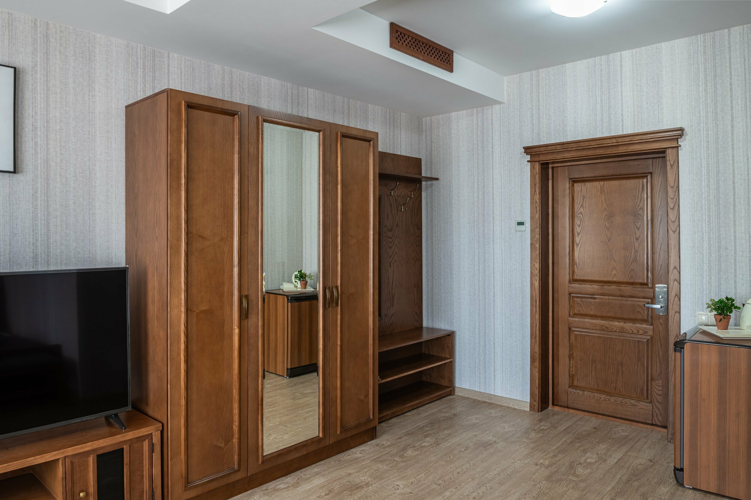 Просторный двухместный номер с 2 отдельными кроватями