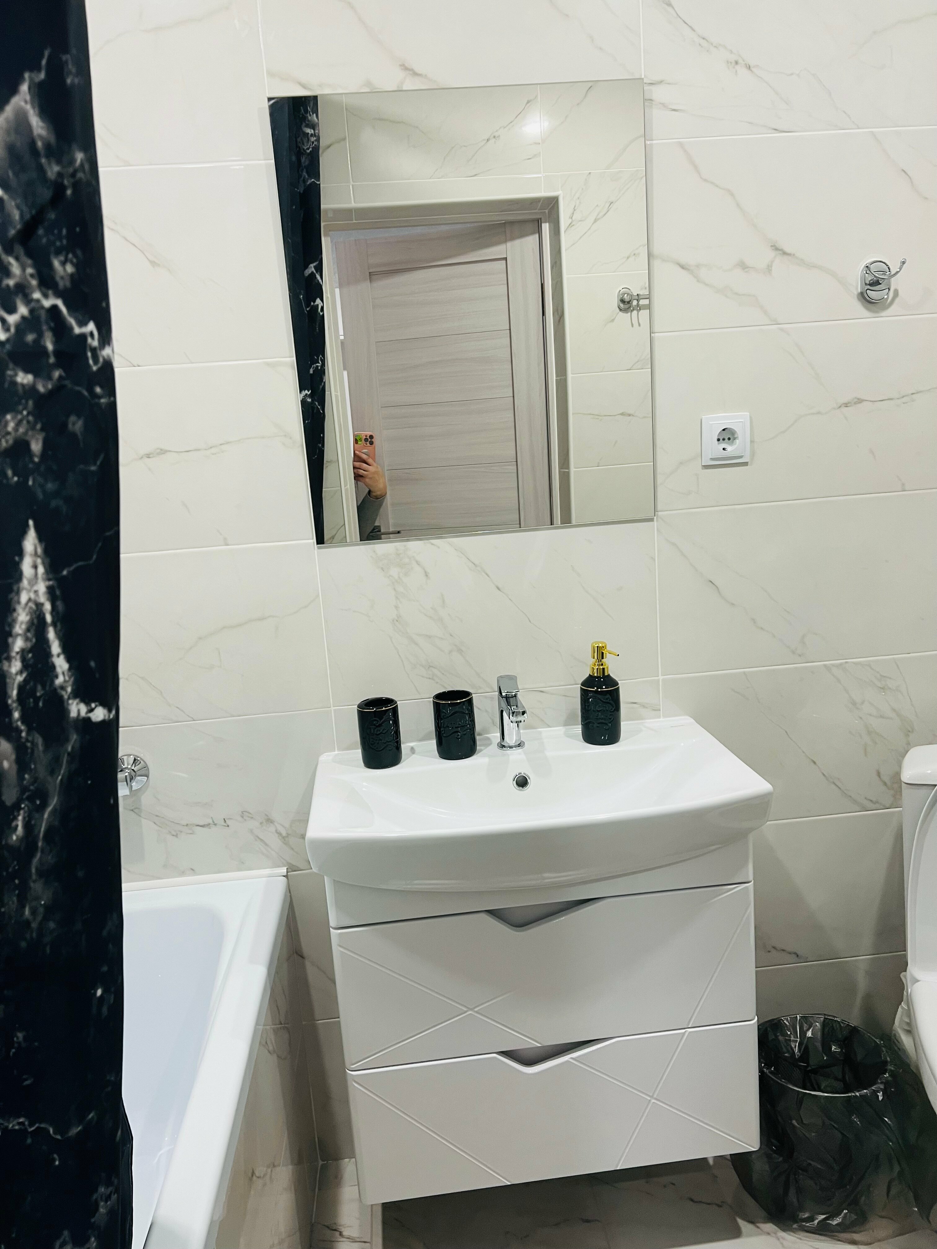 Cемейный номер с собственной ванной комнатой