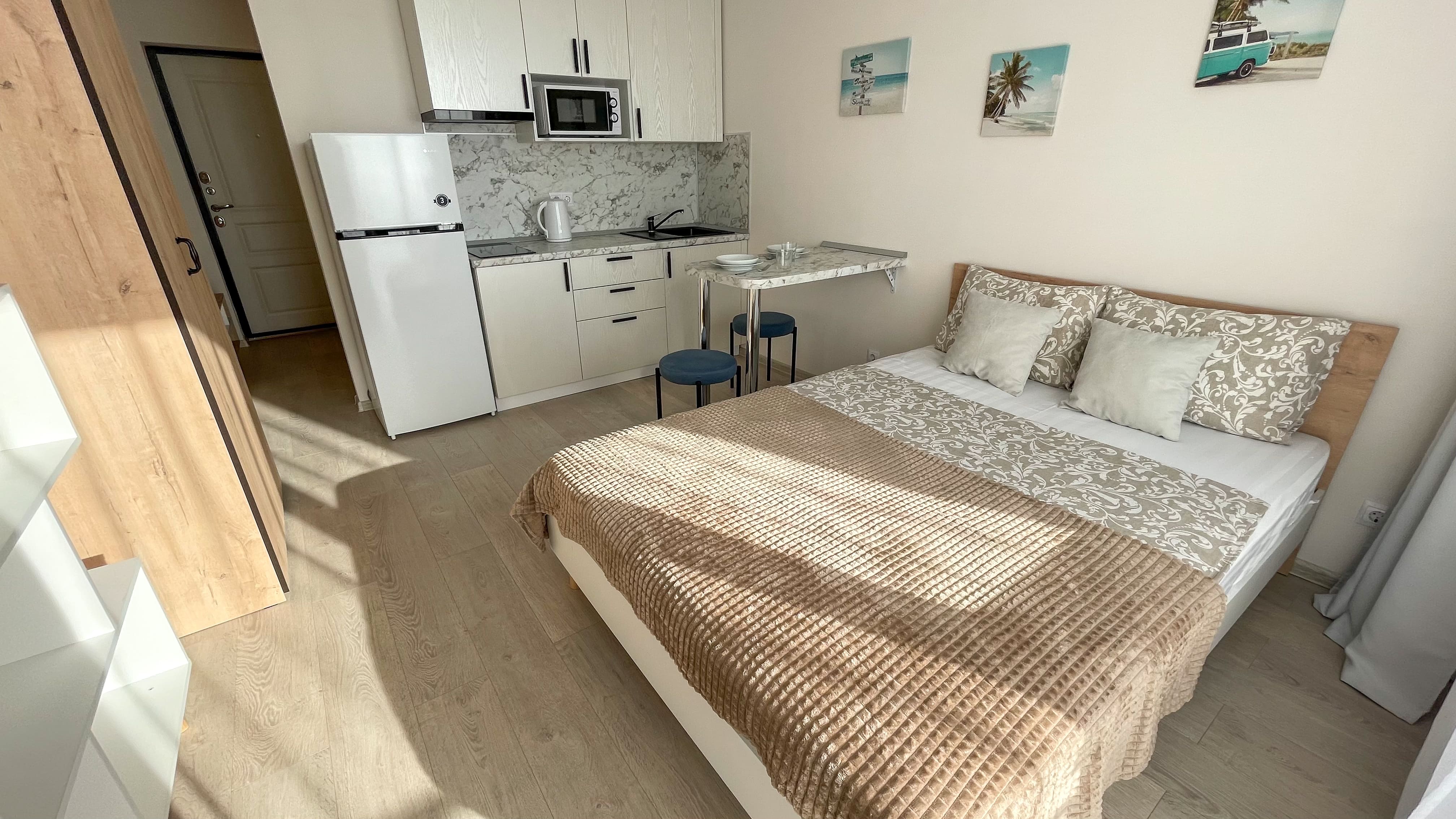 Апартаменты с балконом