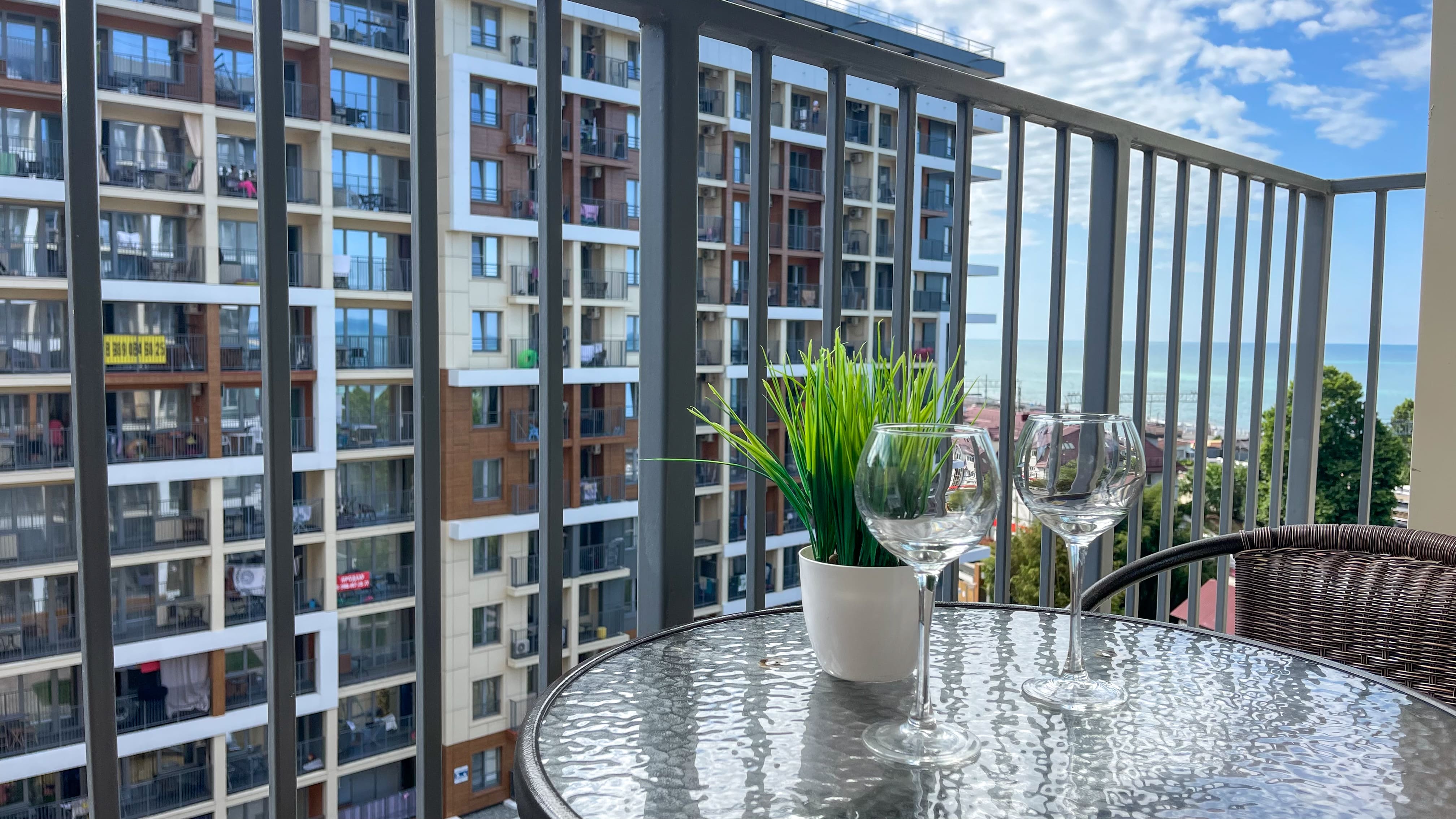 Апартаменты с балконом