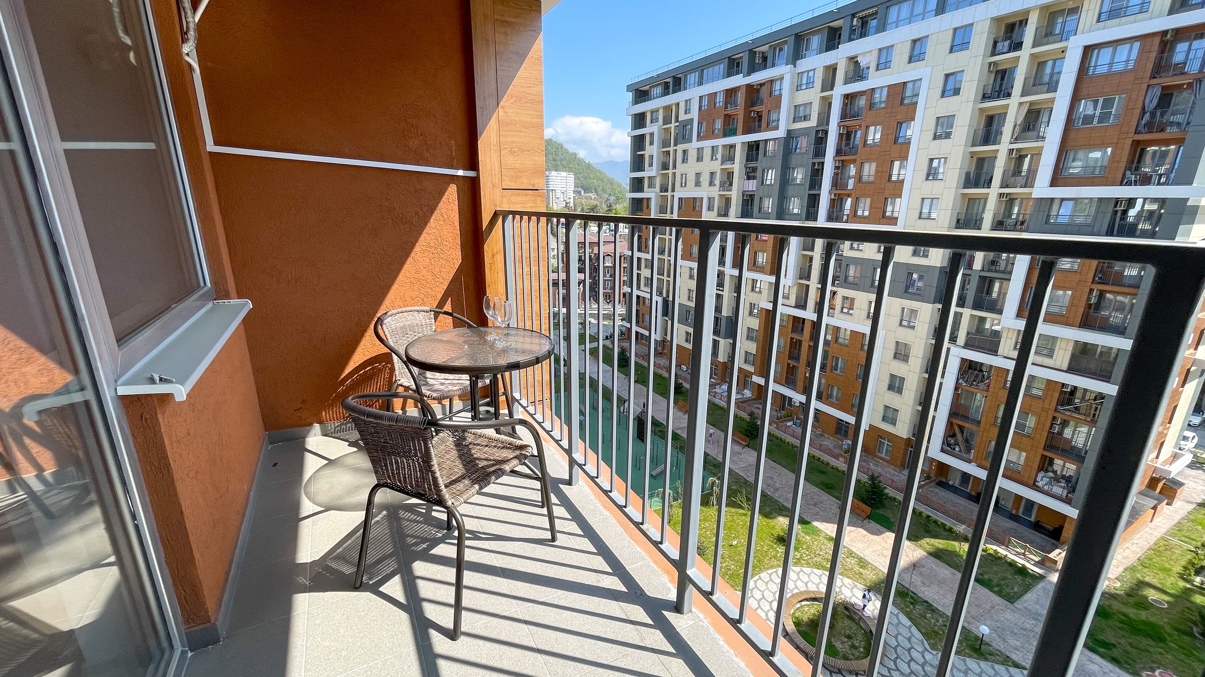 Апартаменты с балконом