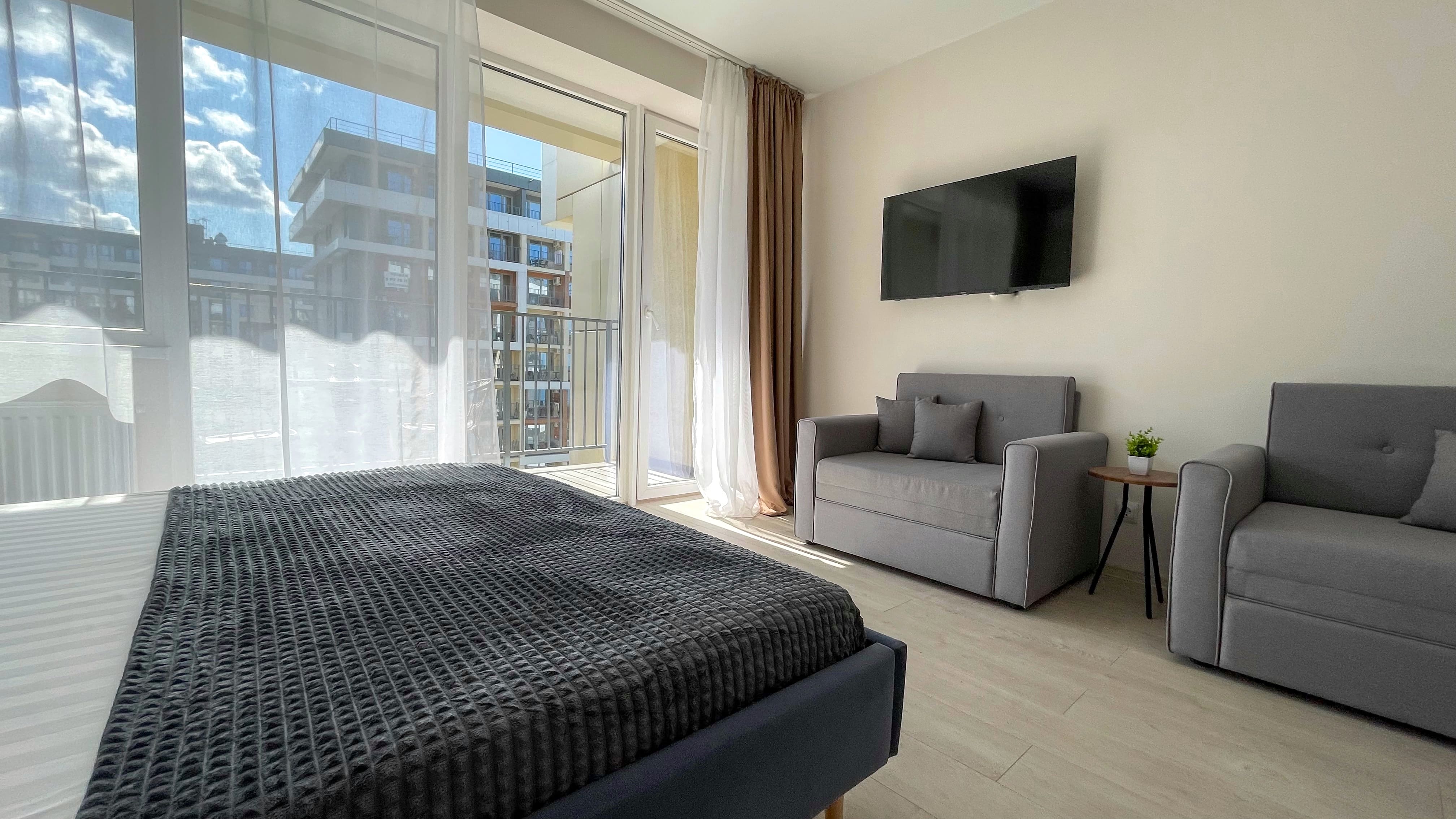 Апартаменты с балконом