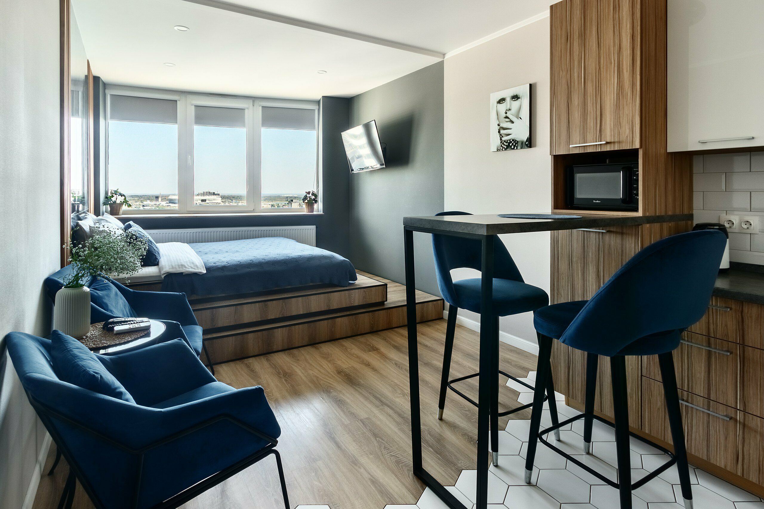 Студия с подиумом с шикарным видом на ДОН (23 этаж)