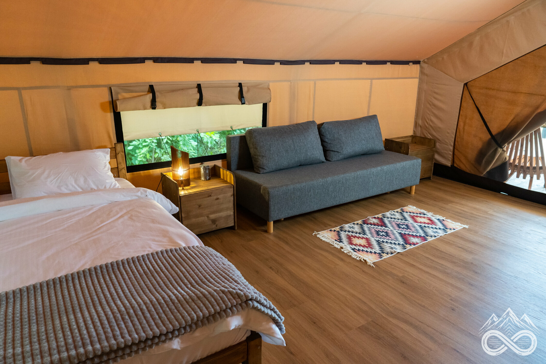 Четырехместный номер с видом на горы