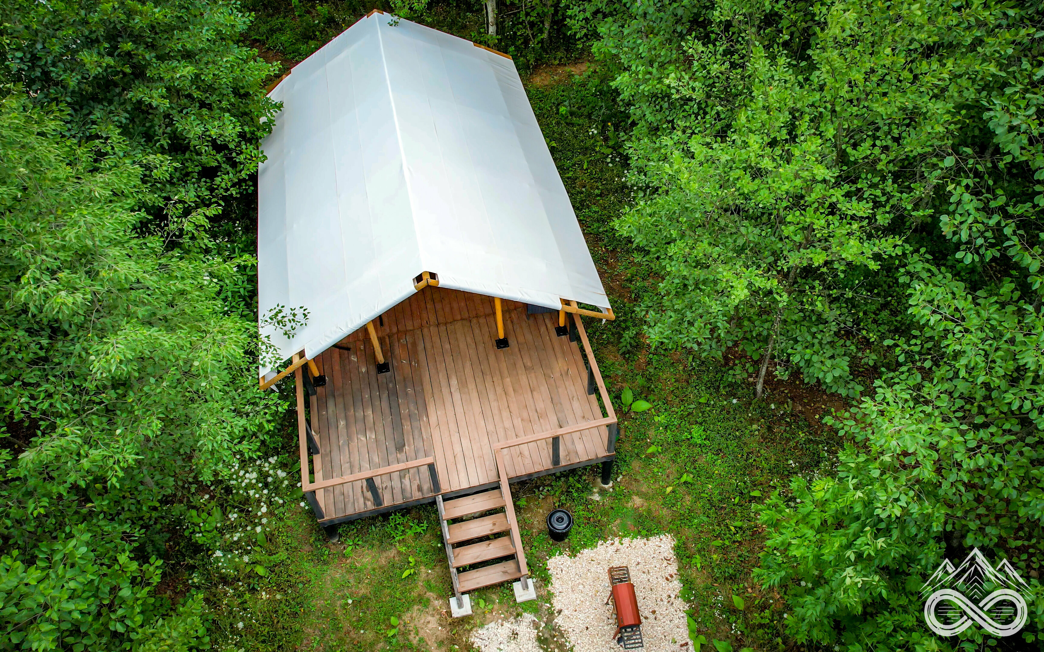 Четырехместный номер с видом на горы