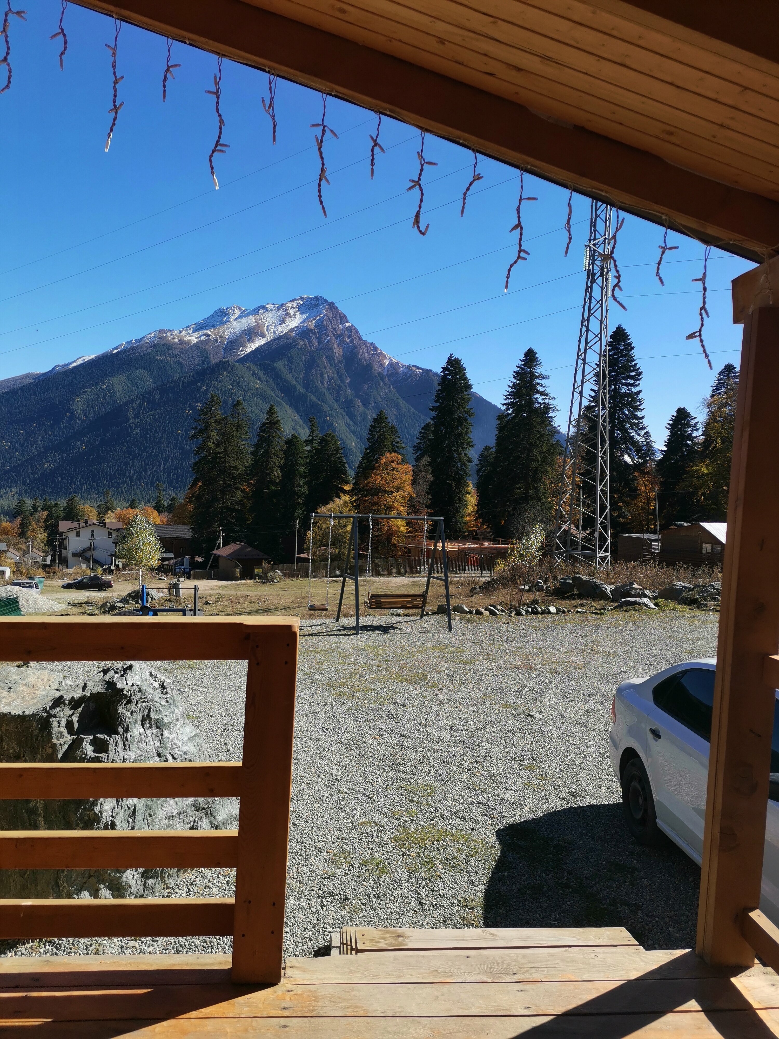 Дом с видом на горы