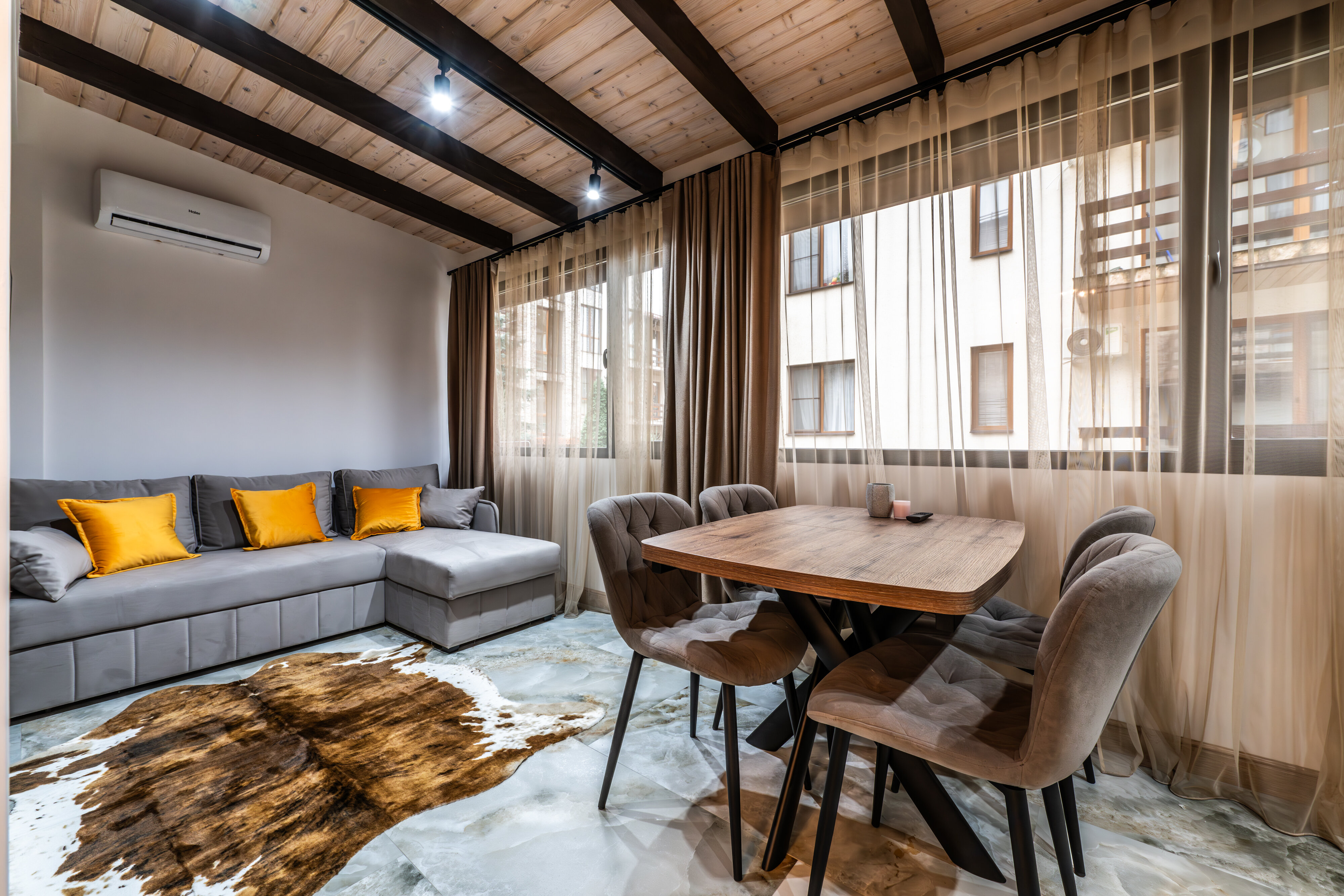 Апартаменты «Attic» - в скандинавском стиле с красивыми видами на горы 38 м2