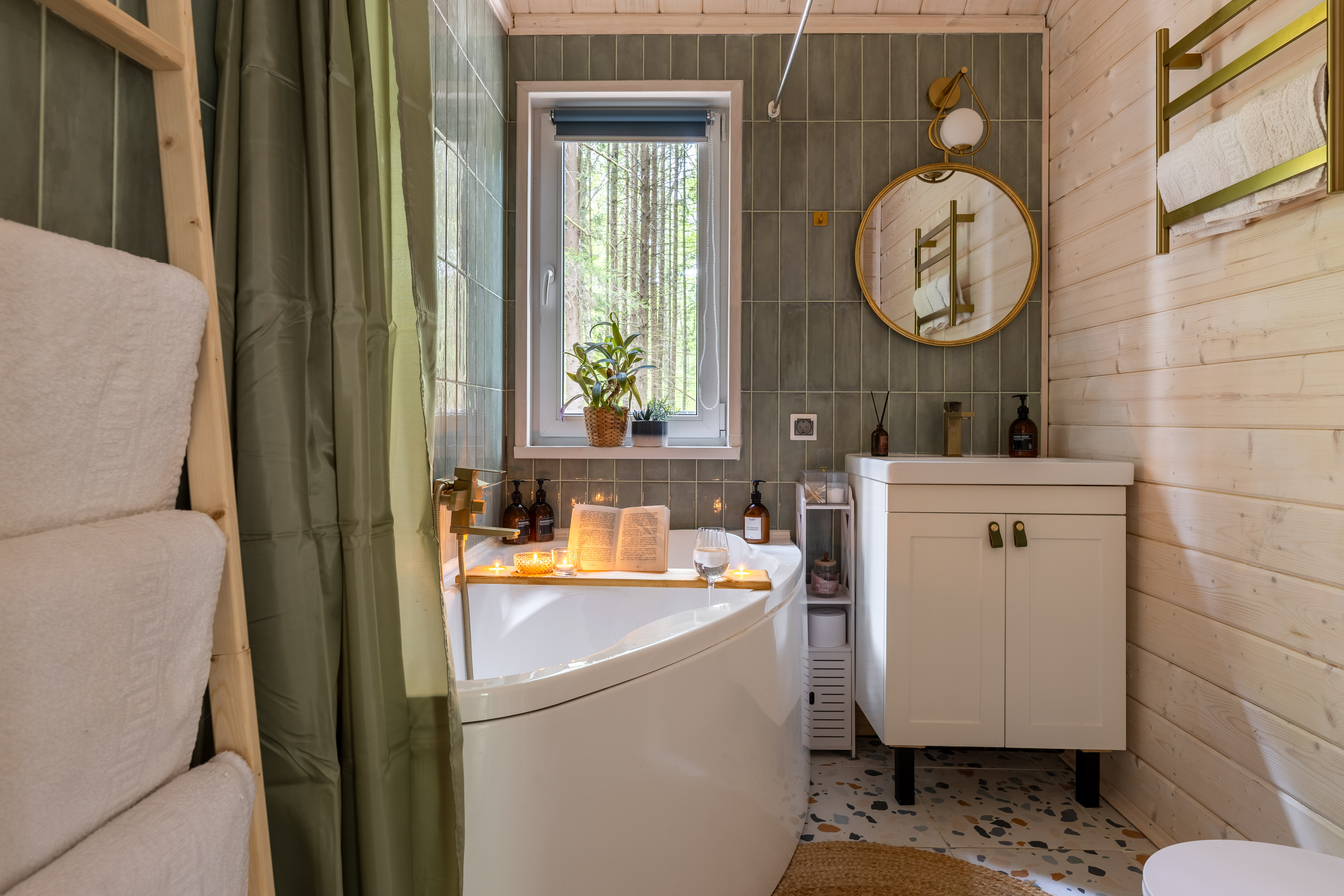 Дом с видом на лес